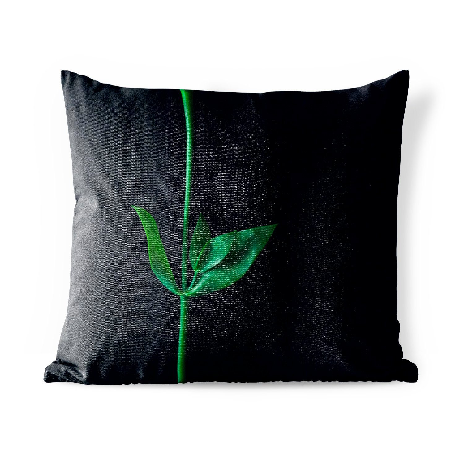 MuchoWow Dekokissen Ein grüner Stiel mit zwei Blättern auf schwarzem Hintergrund, Kissenbezüge, Kissenhülle, Dekokissen, Dekokissenbezug, Outdoor