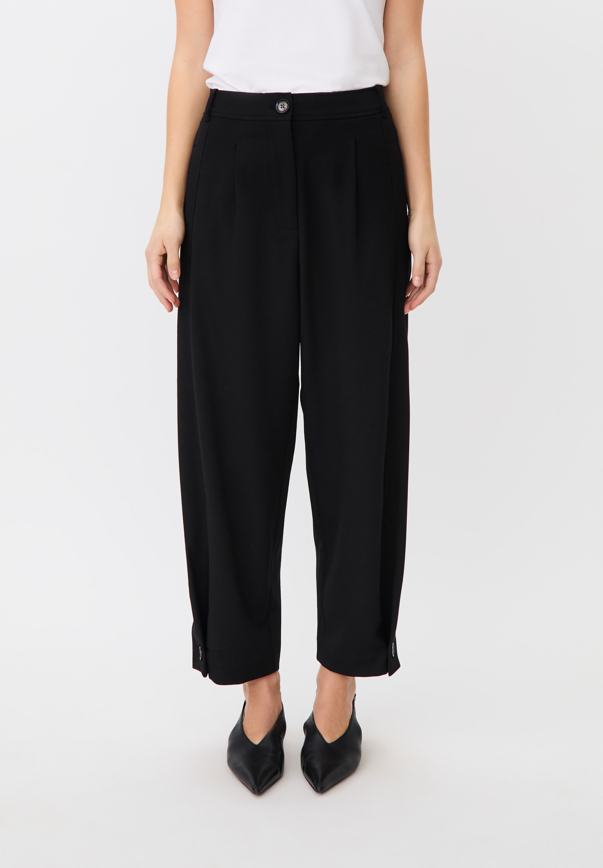 Masai Stoffhose MaPunna Leichter Fall, sanfte Textur, zeitloser Akzent