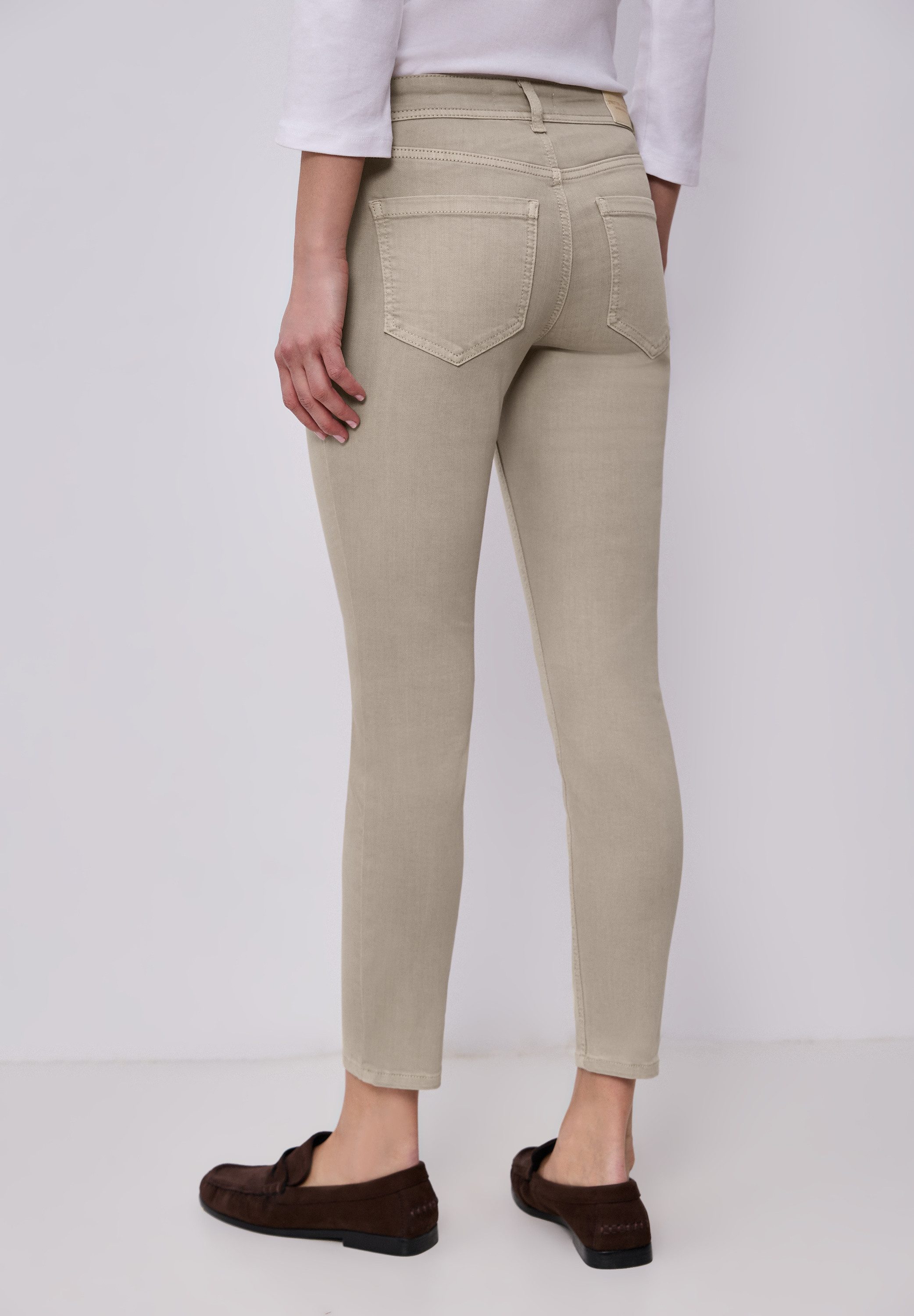 STREET ONE Slim-fit-Jeans Middle Waist günstig online kaufen