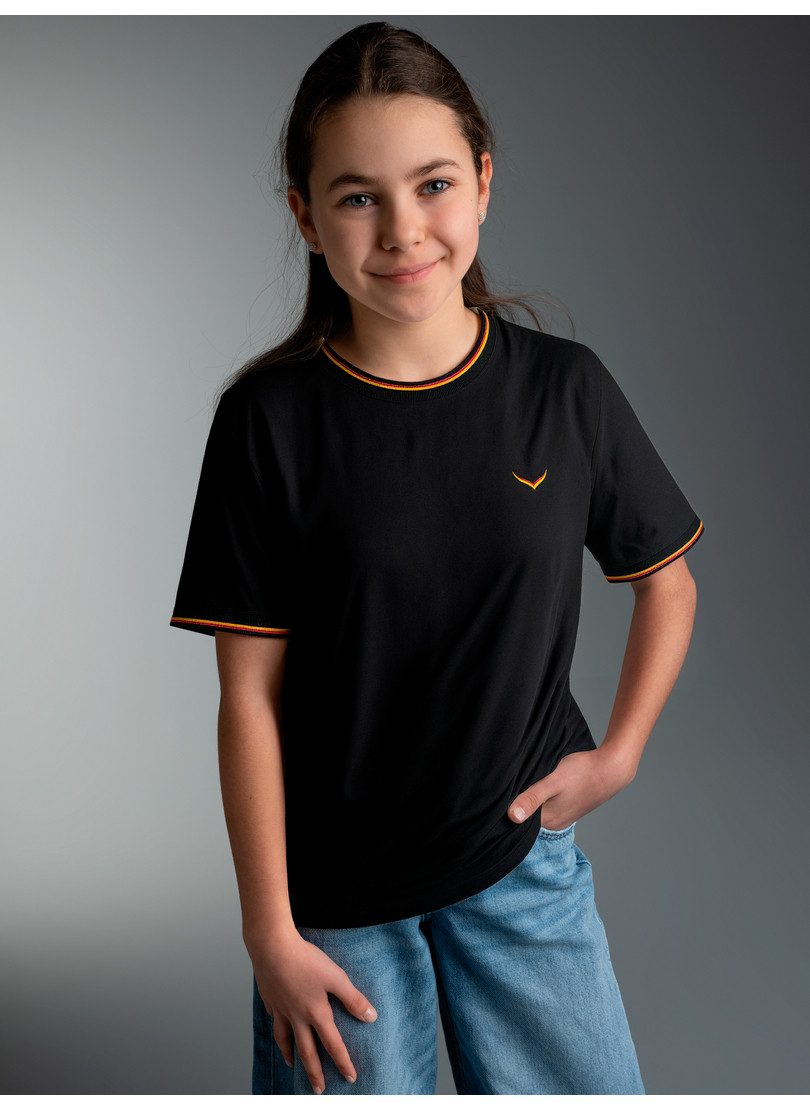 Trigema T-Shirt TRIGEMA Deutschland T-Shirt mit kontrastfarbigen Bündchen (1-tlg)