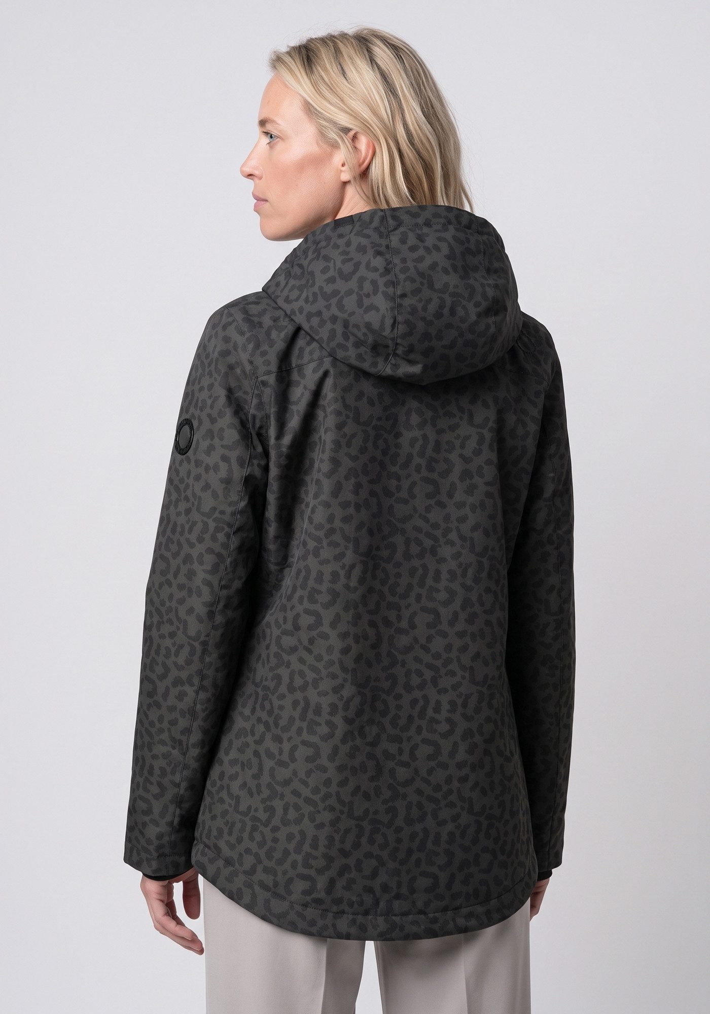 Alife & Kickin Outdoorjacke LILOUAKB aus Polyester, wasserabweisend, normale Passform, mit Reißverschluss – Bild 2 von 5