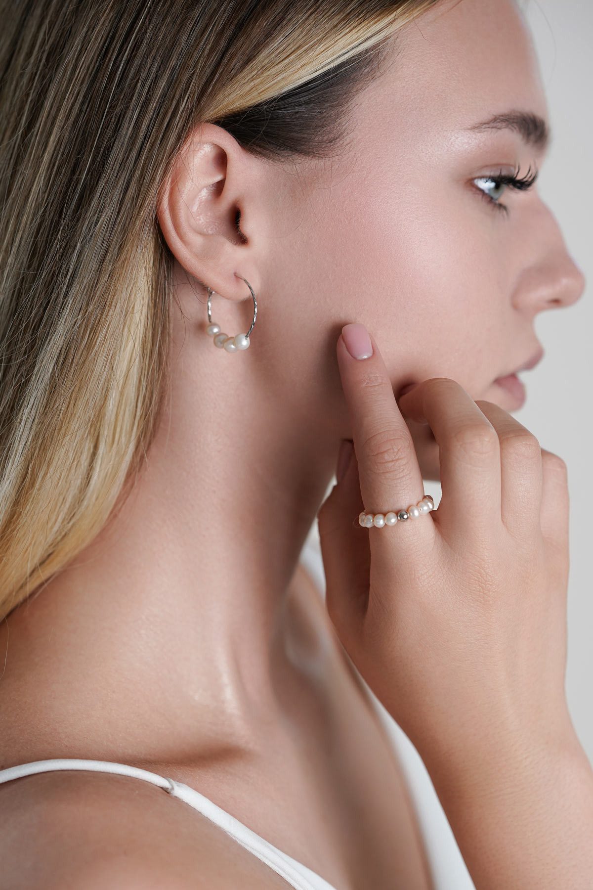 Gaura Pearls Perlenring weiß, kleine Perlen, Silberperle, flex, echte Süßwa günstig online kaufen