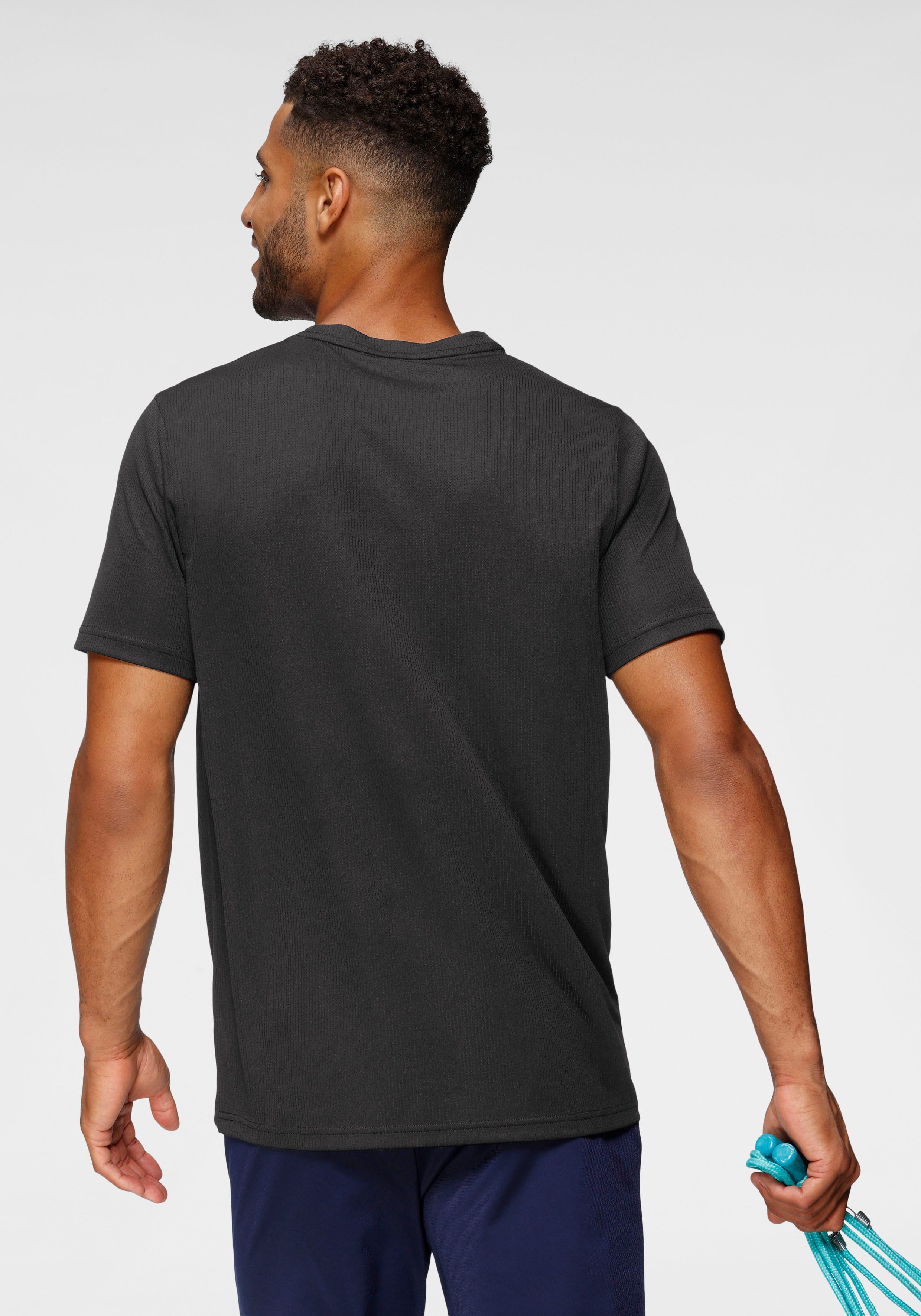 PUMA Trainingsshirt ESSENTIALS TAPED TEE günstig online kaufen