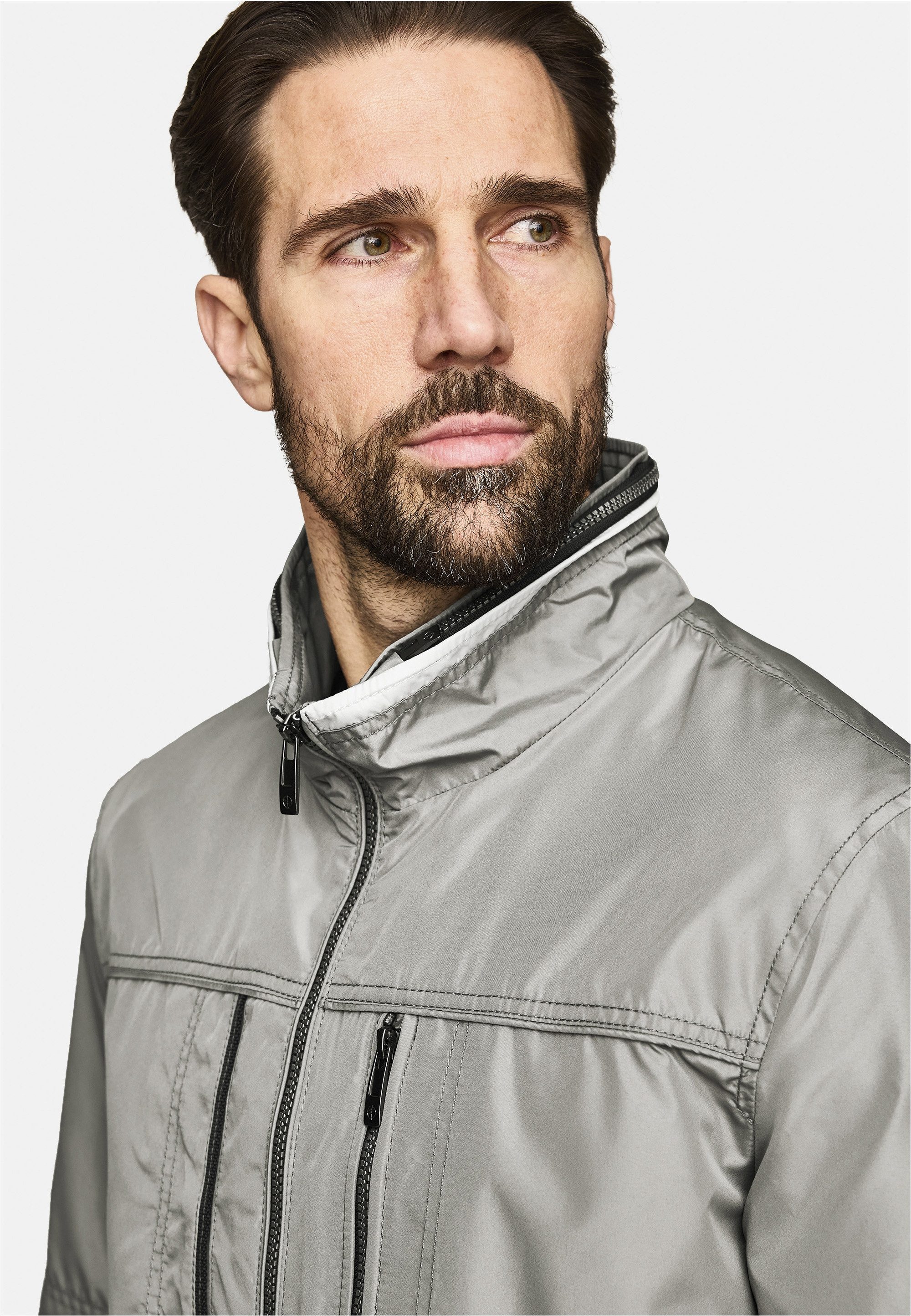 Cabano Outdoorjacke Ultralight (1-St) mit verstellbaren Ärmelabschlüssen