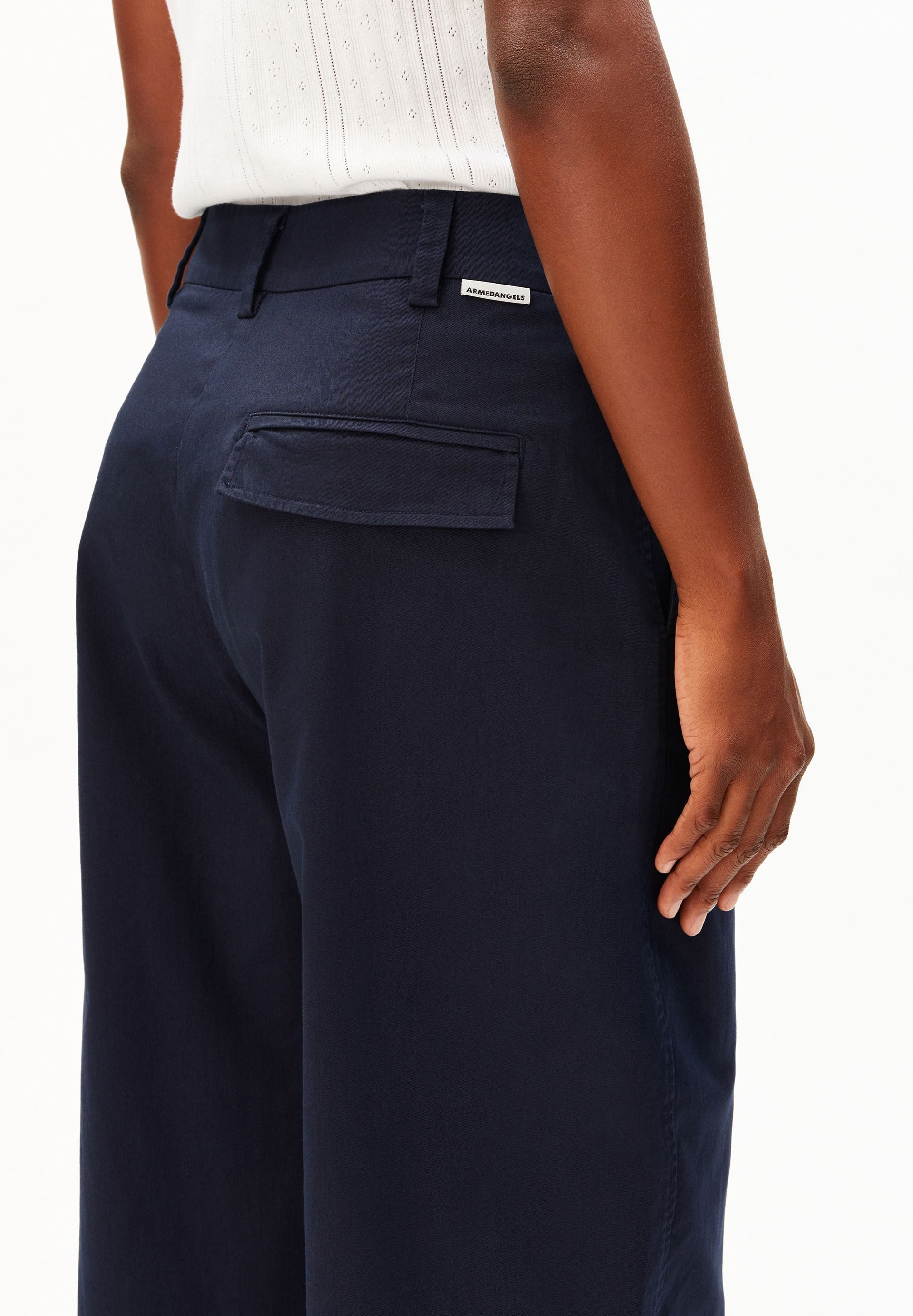 Armedangels Stoffhose BARREL TWILL Webhose aus Bio-Baumwoll Mix (Mid waist, Regular Fit) – Bild 3 von 5