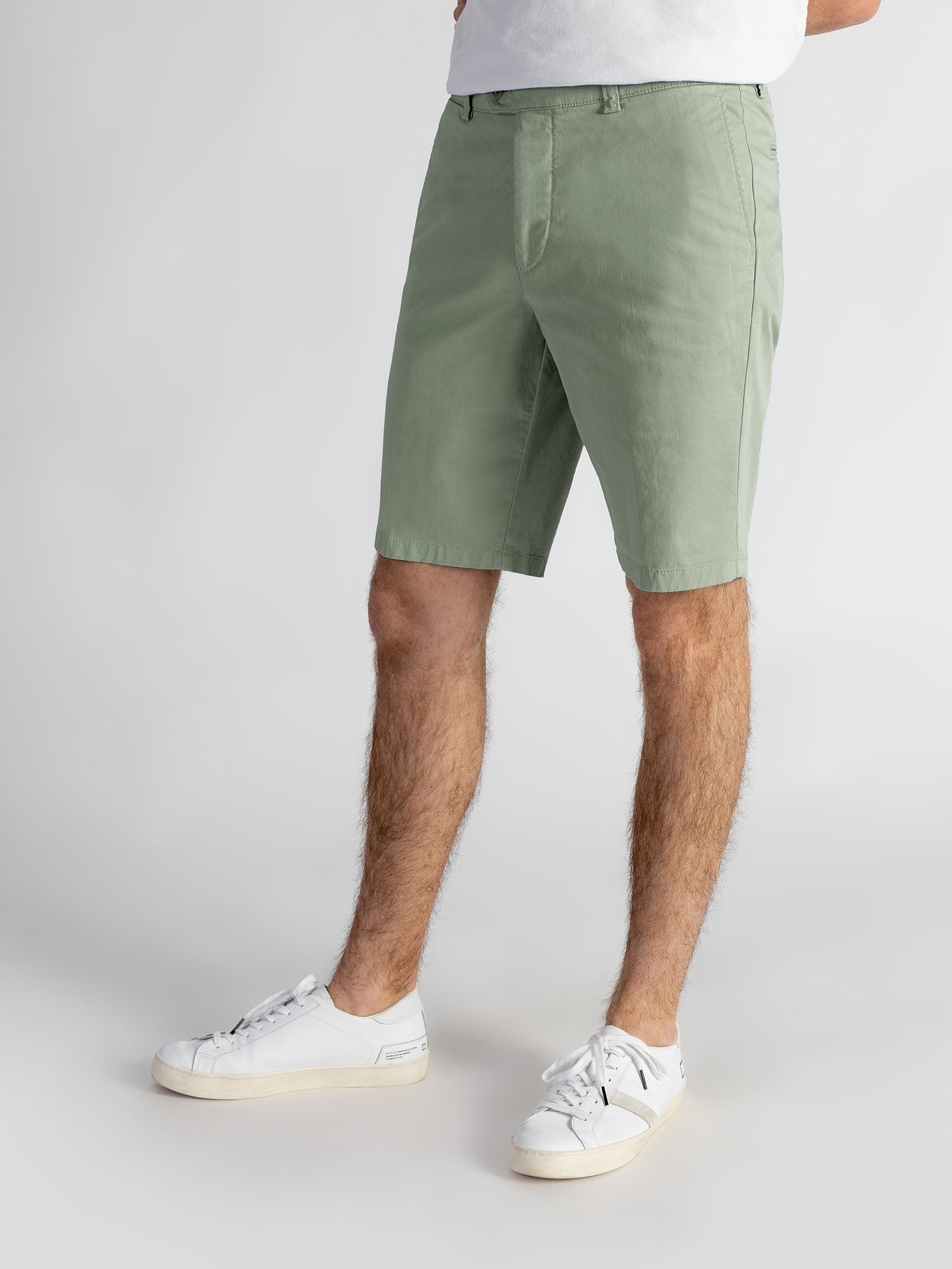 TwoMates Shorts Shorts mit elastischem Bund, Farbauswahl, GOTS-zertifiziert