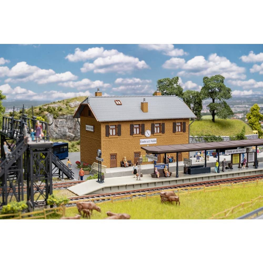Faller Modelleisenbahn-Set 190095 H0 Aktions-Set Bahnhof Eisele an der Halde