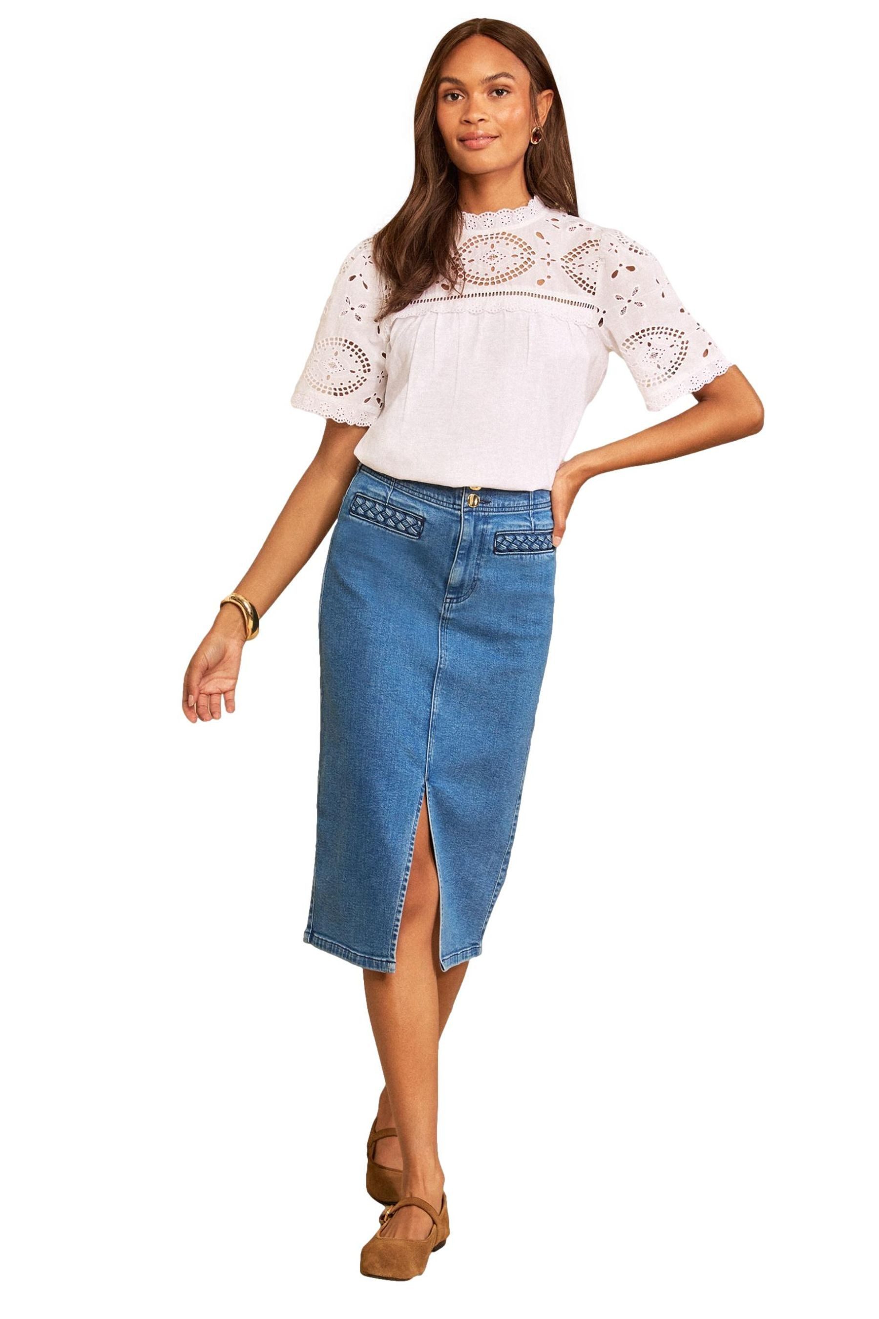 T-Shirt Love & Roses Bluse mit Lochstickerei an der Passe