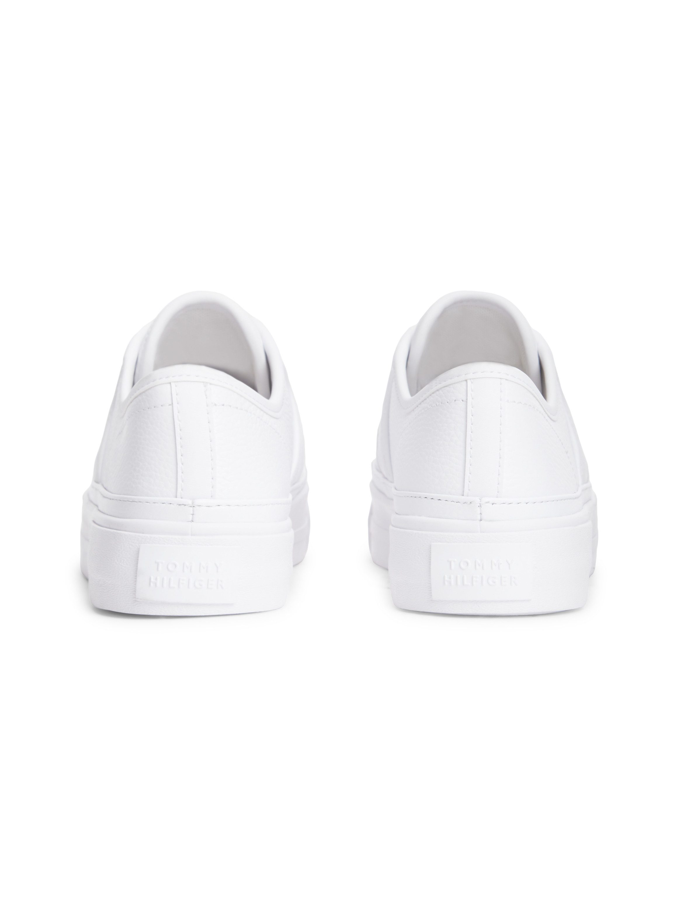 Tommy Hilfiger PLATFORM VULC SNEAKER PIPING LTR Plateausneaker Freizeitschuh, Halbschuh, Schnürschuh mit seitlichem Flaggen-Element