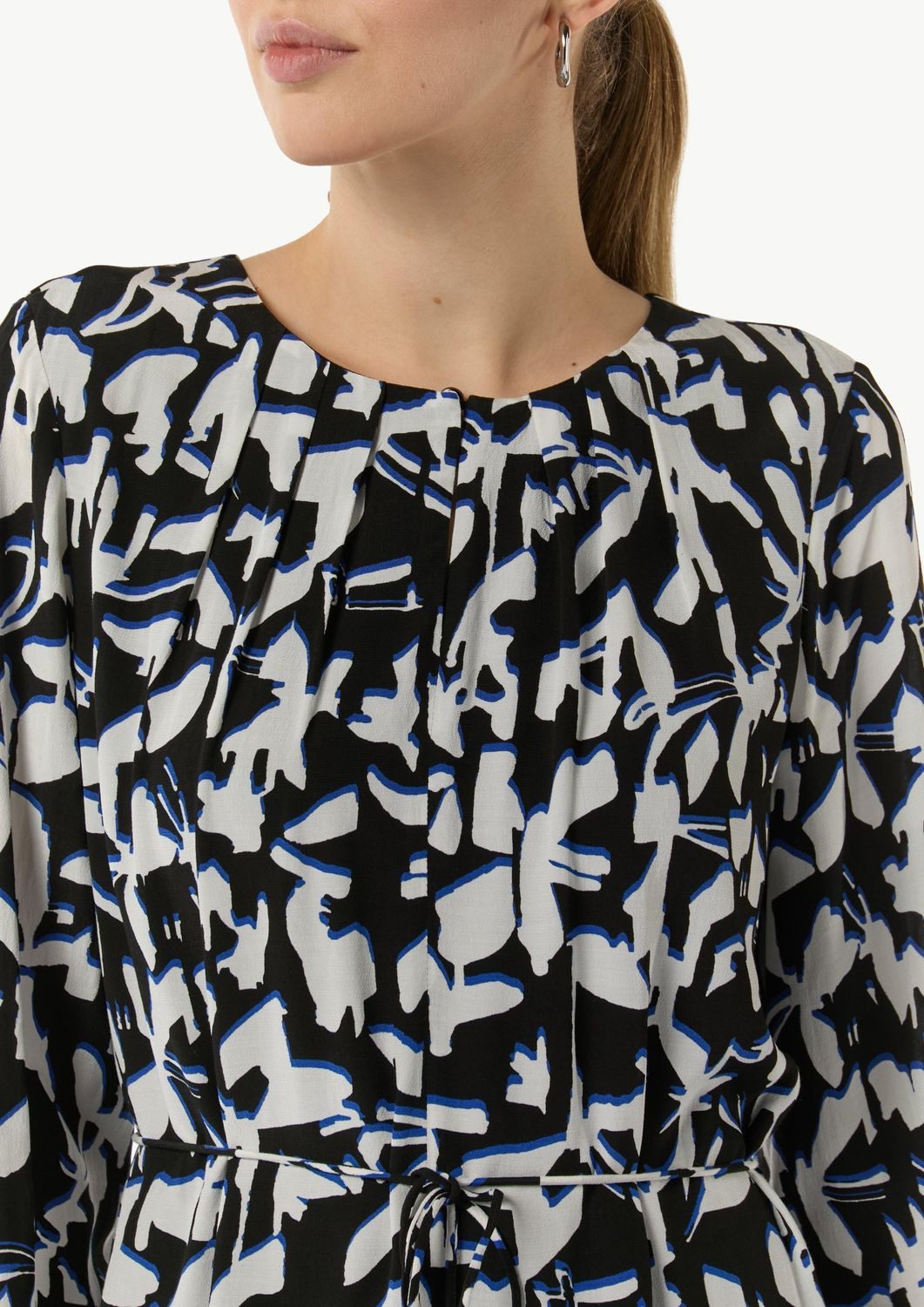 comma Minikleid Midikleid Loose Fit, langarm, Muster, Print, Bindegürtel