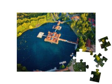 puzzleYOU Puzzle Luftaufnahme des berühmten Heviz-Sees in Ungarn, 48 Puzzleteile, puzzleYOU-Kollektionen Ungarn