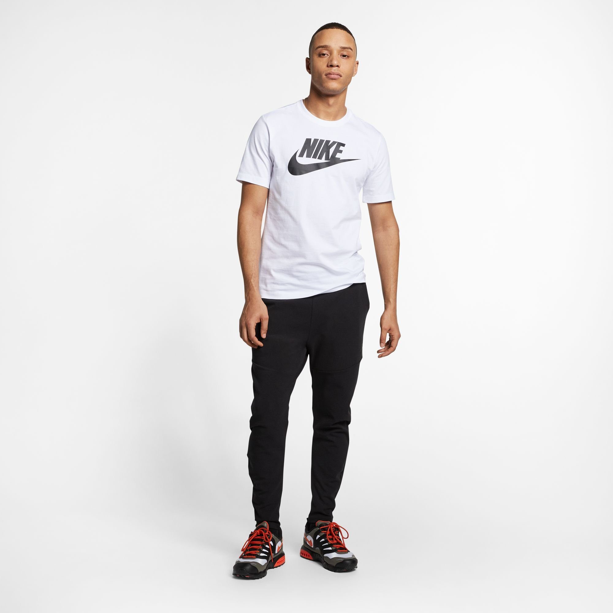 T-Shirt T-SHIRT MEN'S weiß-schwarz Sportswear Nike