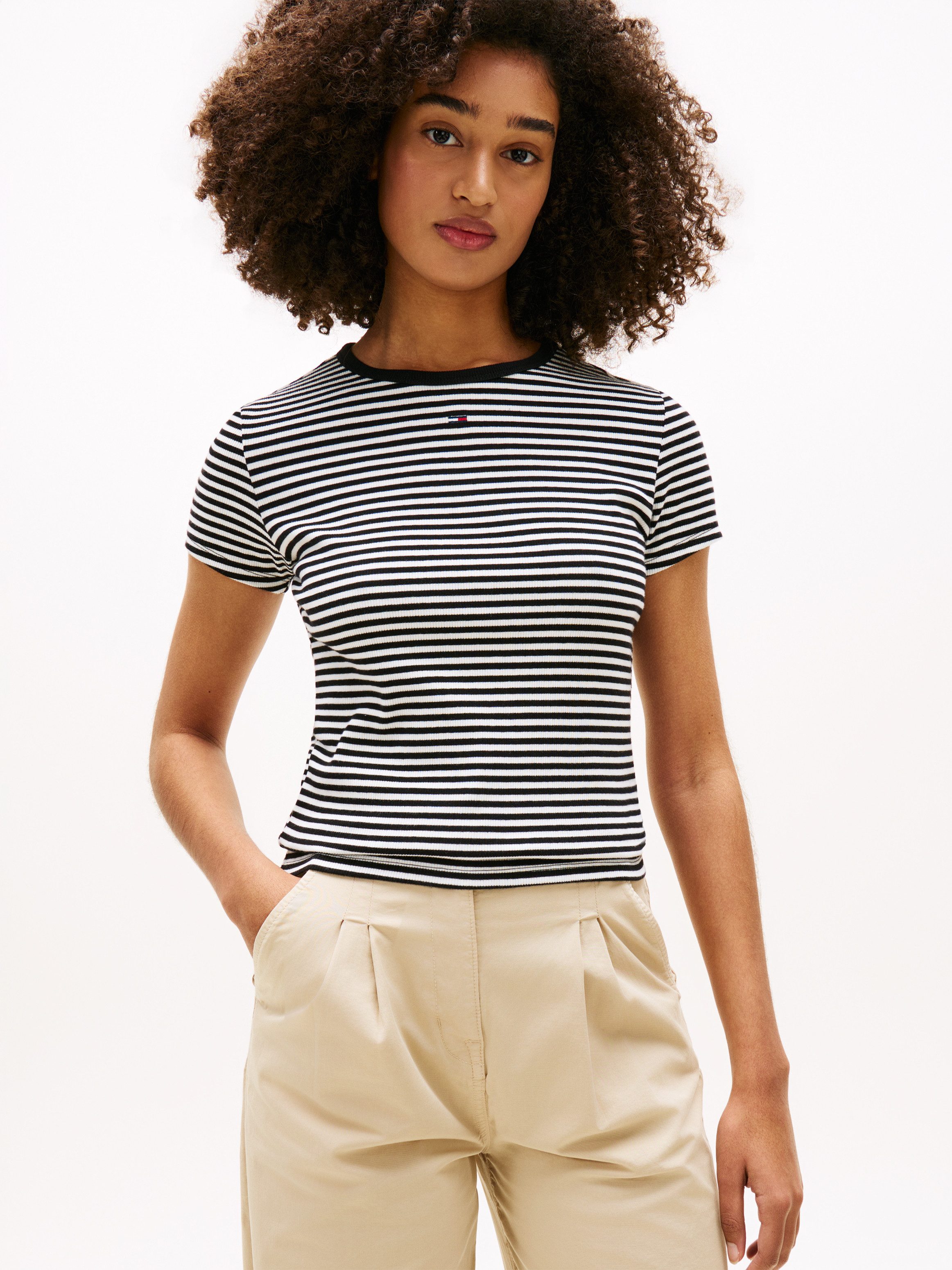 Tommy Jeans Kurzarmshirt TJW ESSENTIAL RIB SHORT SLEEVE EXT Baumwollmischung in gerippter Struktur, Slim Fit