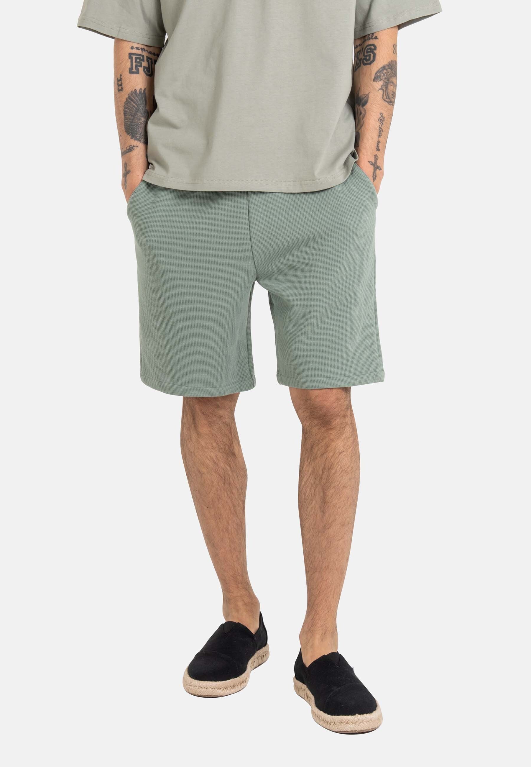 Chinoshorts Surface