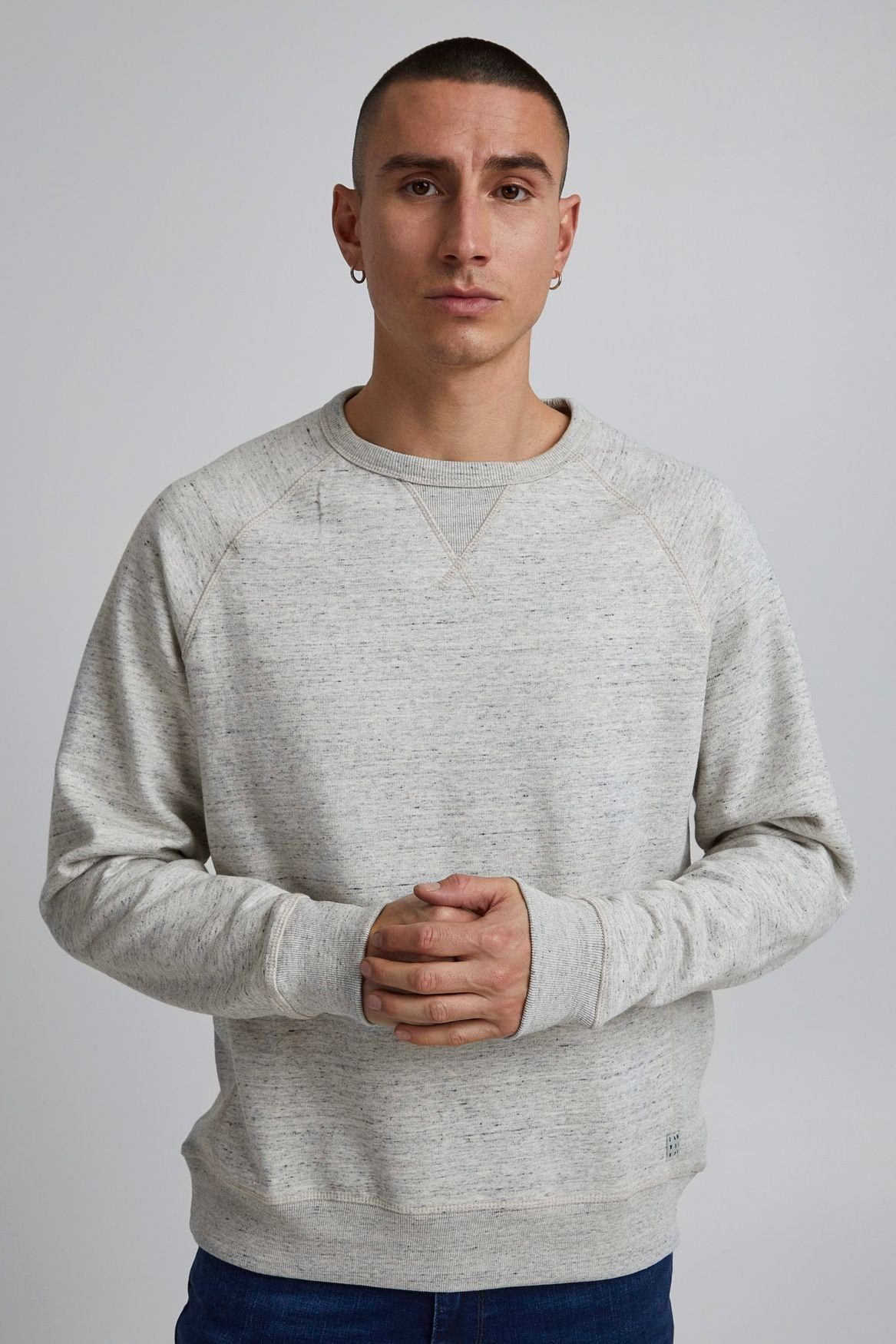 BHNEMO, - Modell in SWEATSHIRT Aktuelles Sweatshirt 20706979 Blend Grau