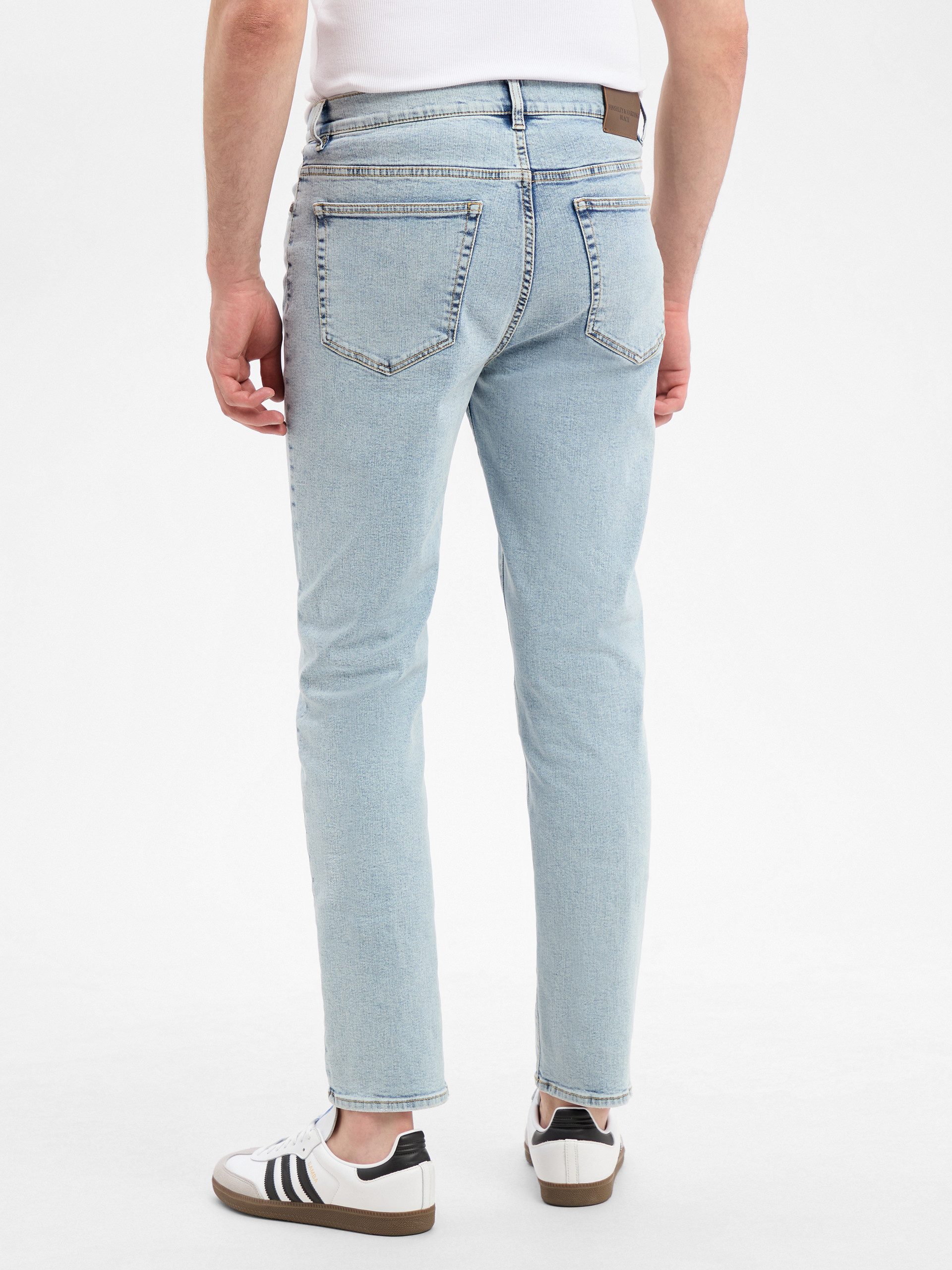 Finshley & Harding Straight-Jeans Ray