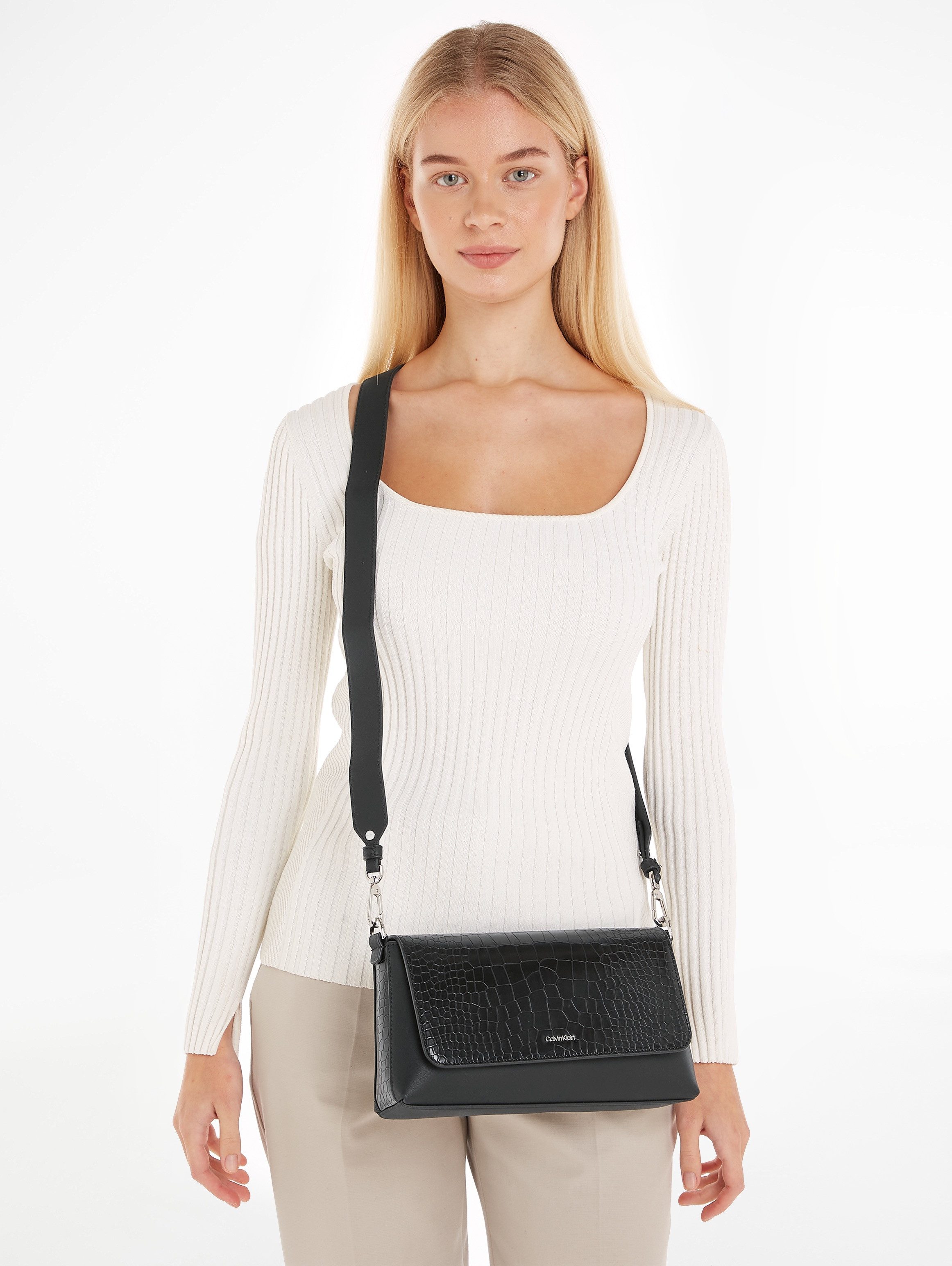 Calvin Klein Schultertasche CK MUST SHOULDER günstig online kaufen
