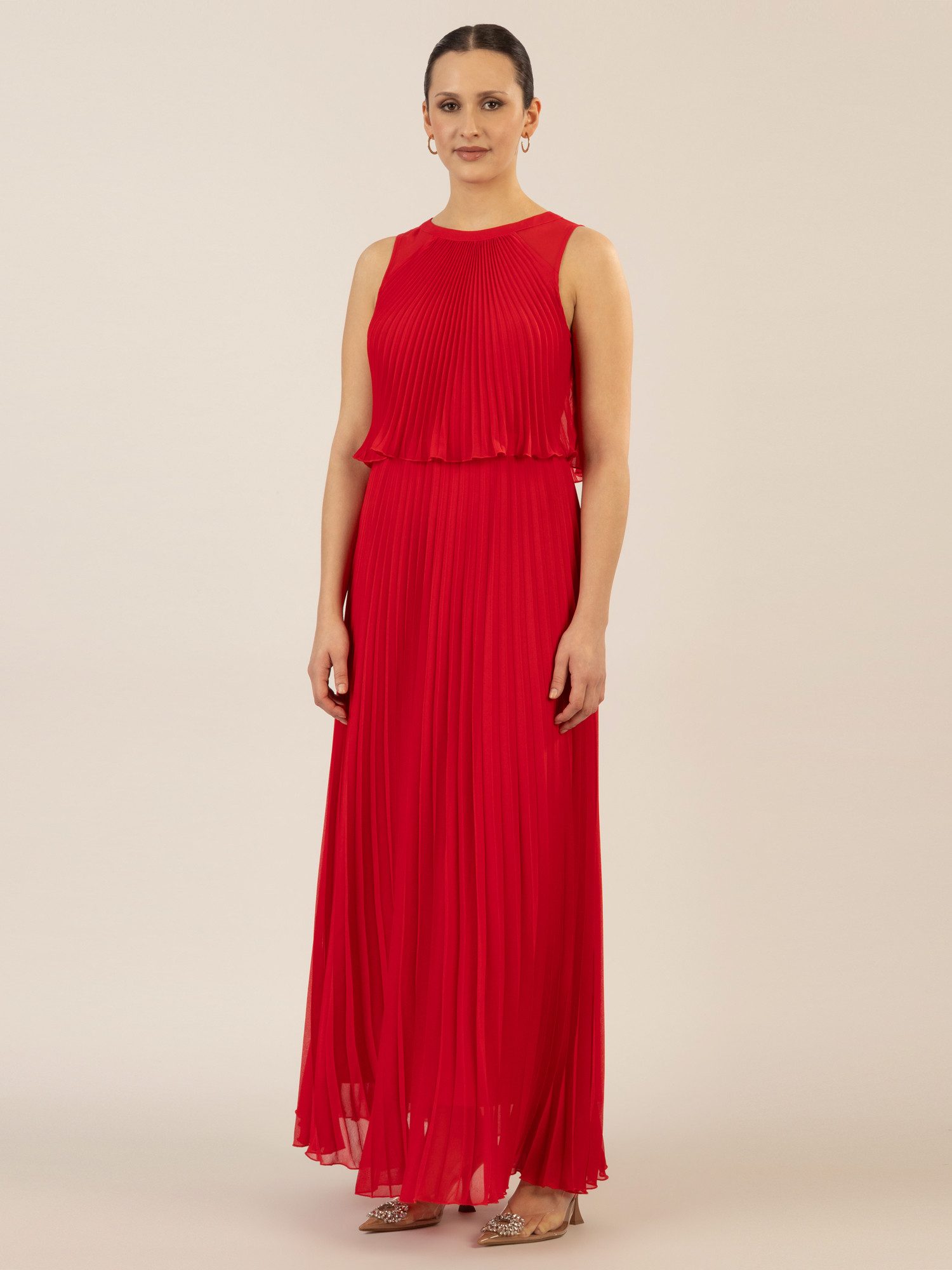 Apart Abendkleid mit lose fallendem Sonnenplissee günstig online kaufen