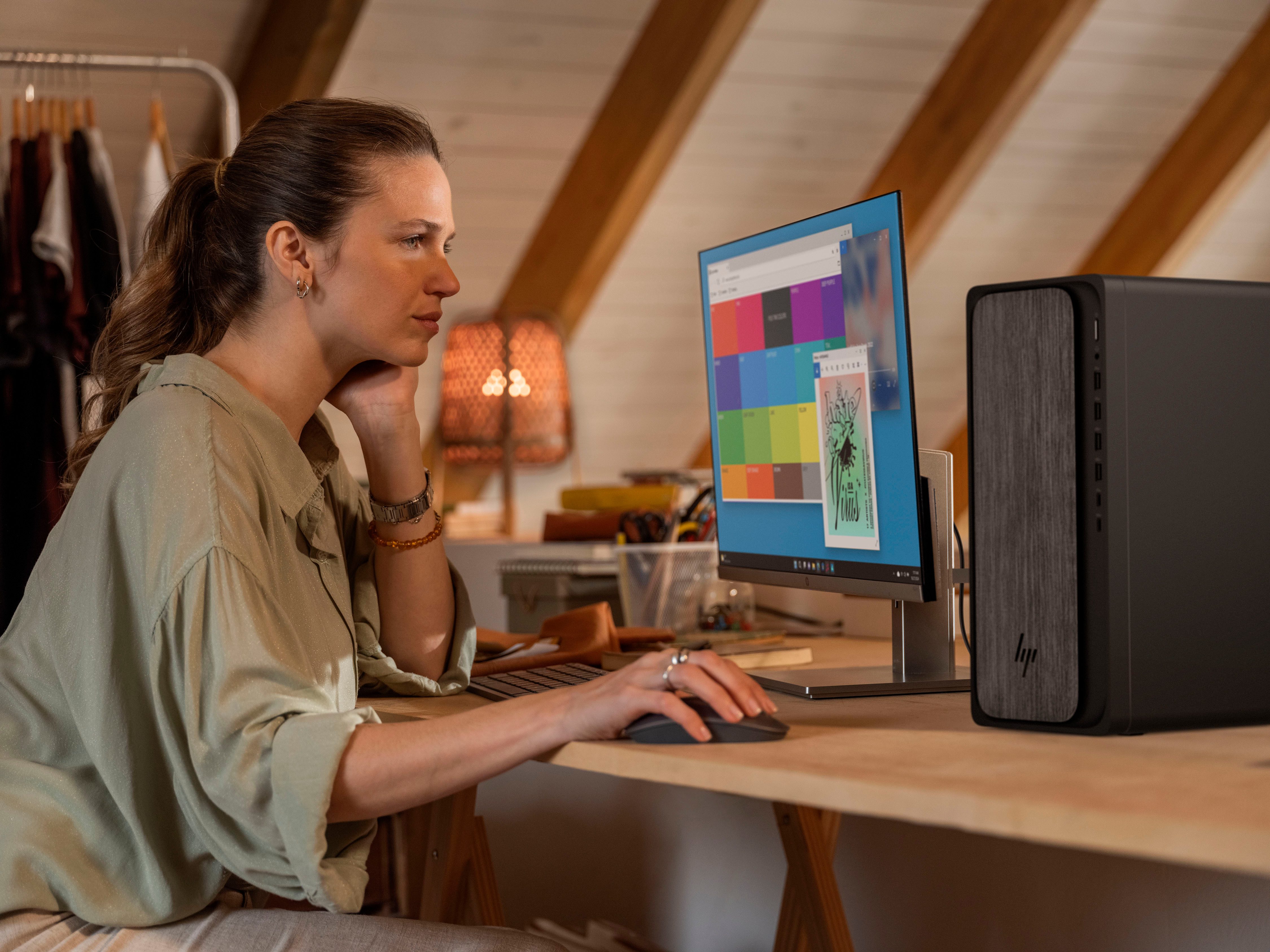 HP M02-0072ng PC (AMD Ryzen 7 8700G, Radeon Graphics, 16 GB RAM, 1000 GB SSD, Luftkühlung)