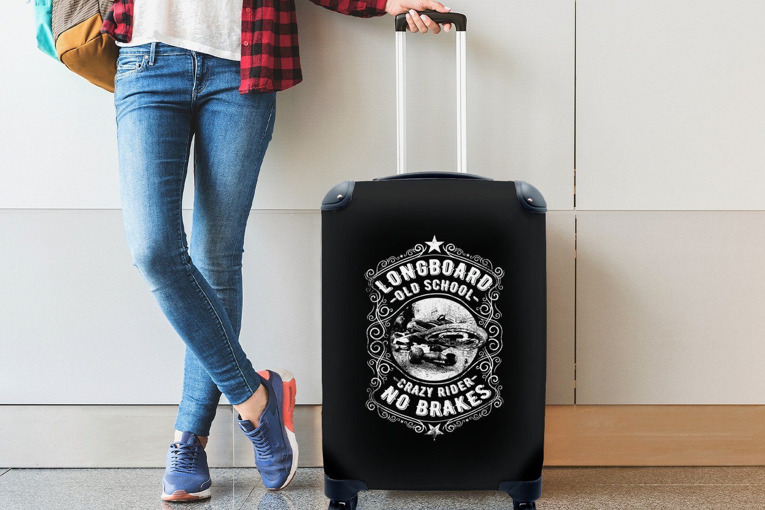 einem Illustration Reisekoffer Reisetasche schwarzen mit auf für Handgepäckkoffer rollen, Retro Hintergrund, Trolley, Ferien, Handgepäck MuchoWow Rollen, Longboard 4