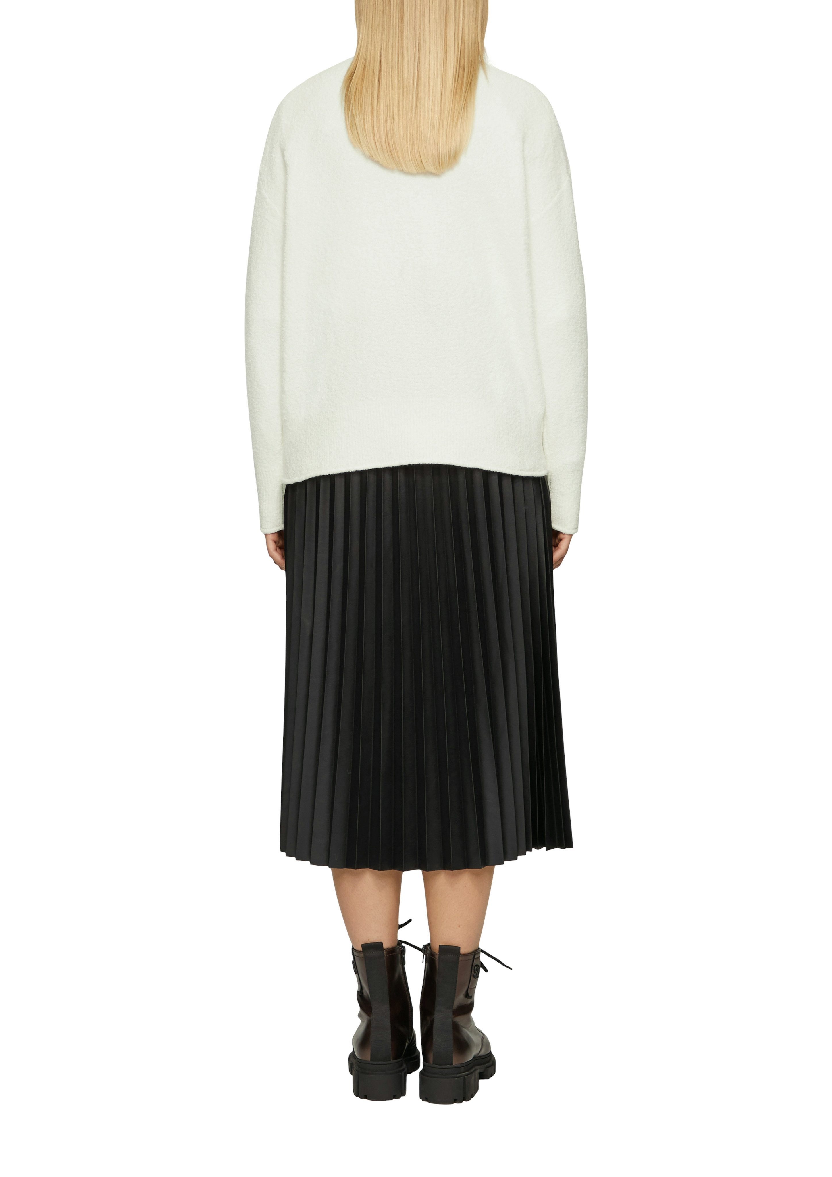 s.Oliver Strickjacke mit V-Ausschnitt und Knopfleiste