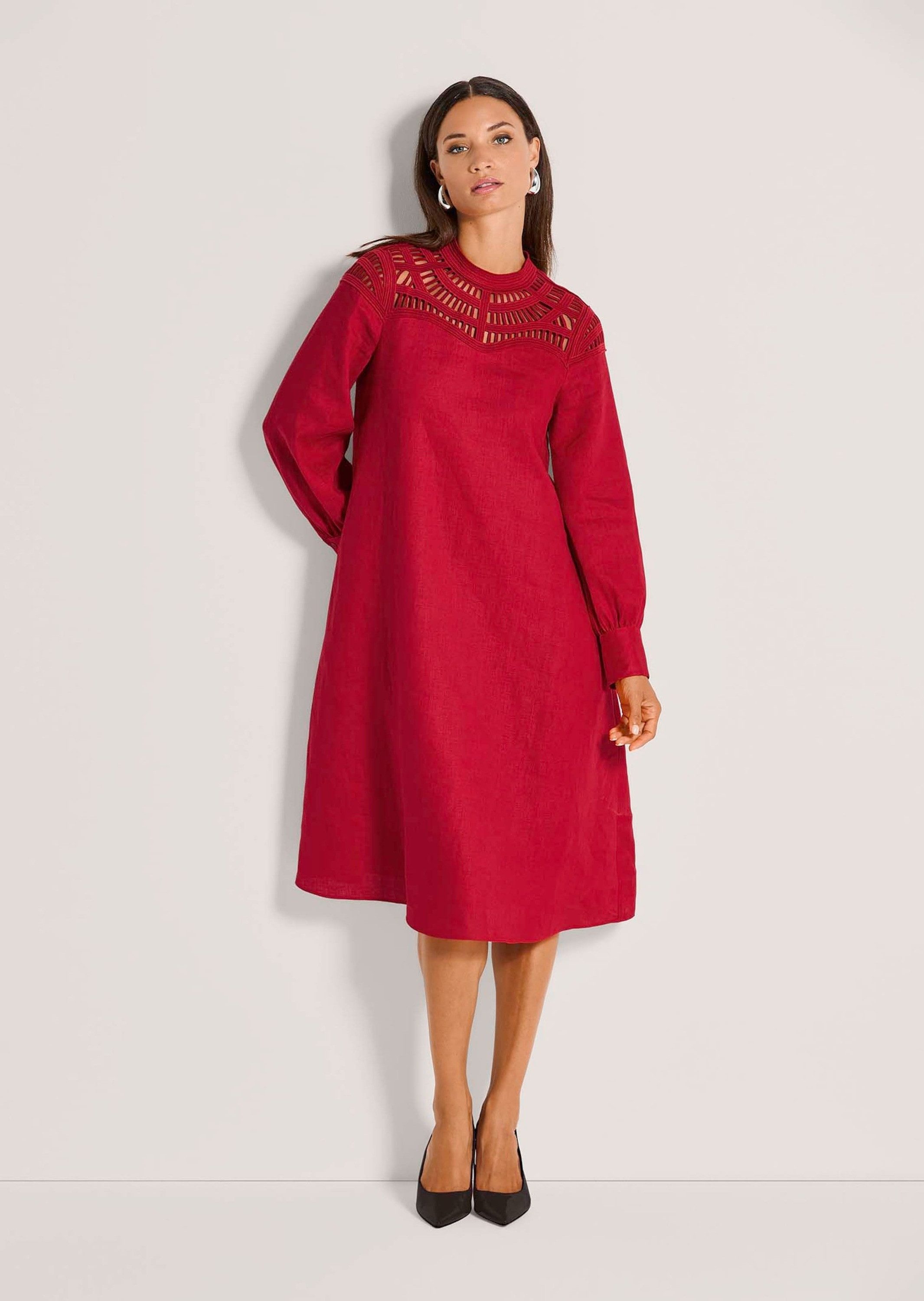 MADELEINE Midikleid Sommerkleid aus Naturgarn und Spitze Leinenkleid mit St günstig online kaufen