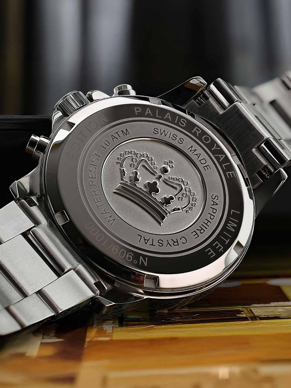 LOUIS XVI Quarzuhr Louis XVI LXVI1829 Herrenuhr Palais Royale 2.0 Diamond Chronograph 43m Louis XVI LXVI1829 Herrenuhr Palais Royale 2.0 Diamond Chronograph 43mm 10ATM