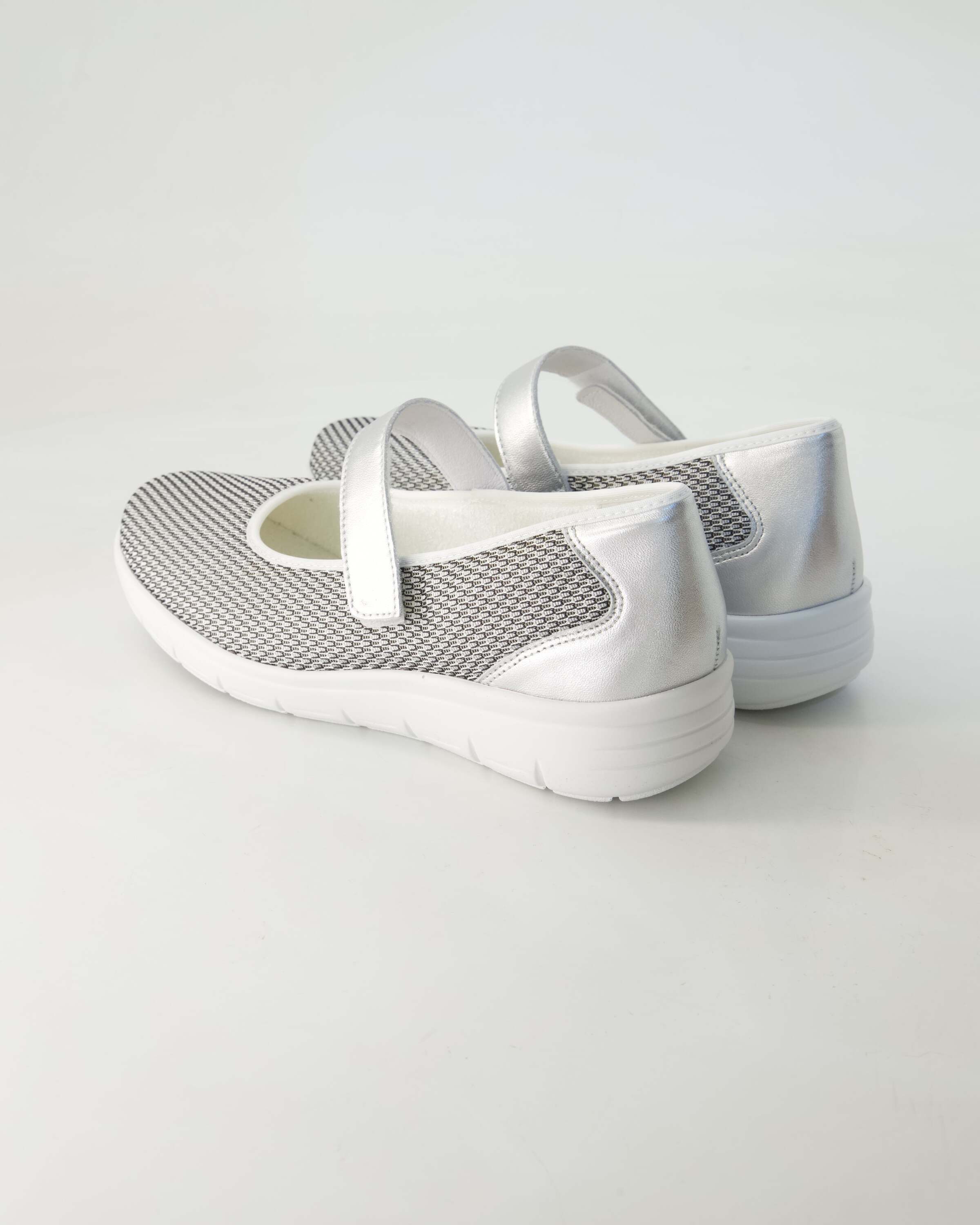 Semler Greta Ballerina Obermaterial: Textil