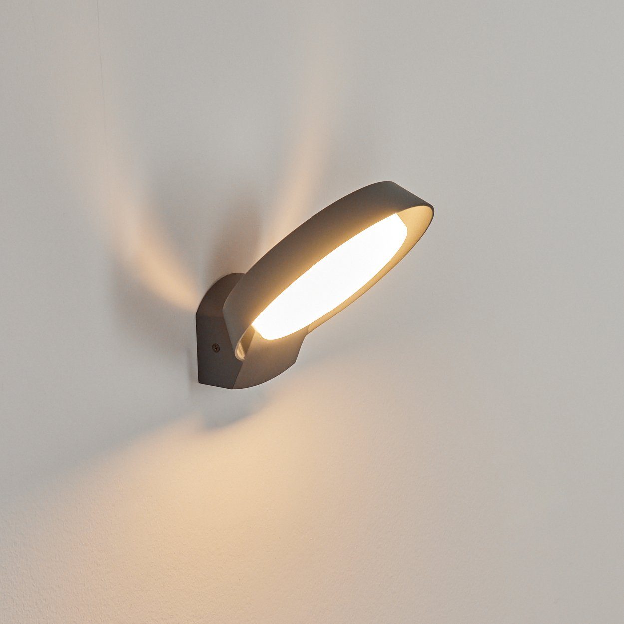 hofstein Außen-Wandleuchte »Sassomorello« LED, 1100 Kelvin, aus Wandlampe, 3000 Außenlampe Anthrazit/Weiß, Metall/Kunststoff IP54 Lumen, in