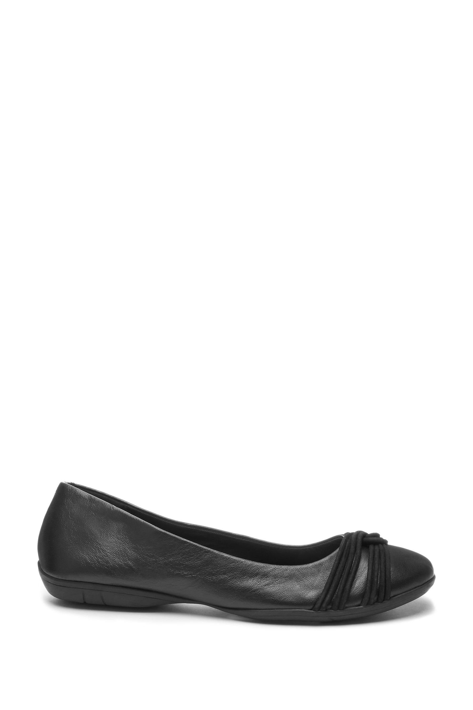 Next Forever Comfort Ballerinas mit Twist-Detail Ballerina (1-tlg)