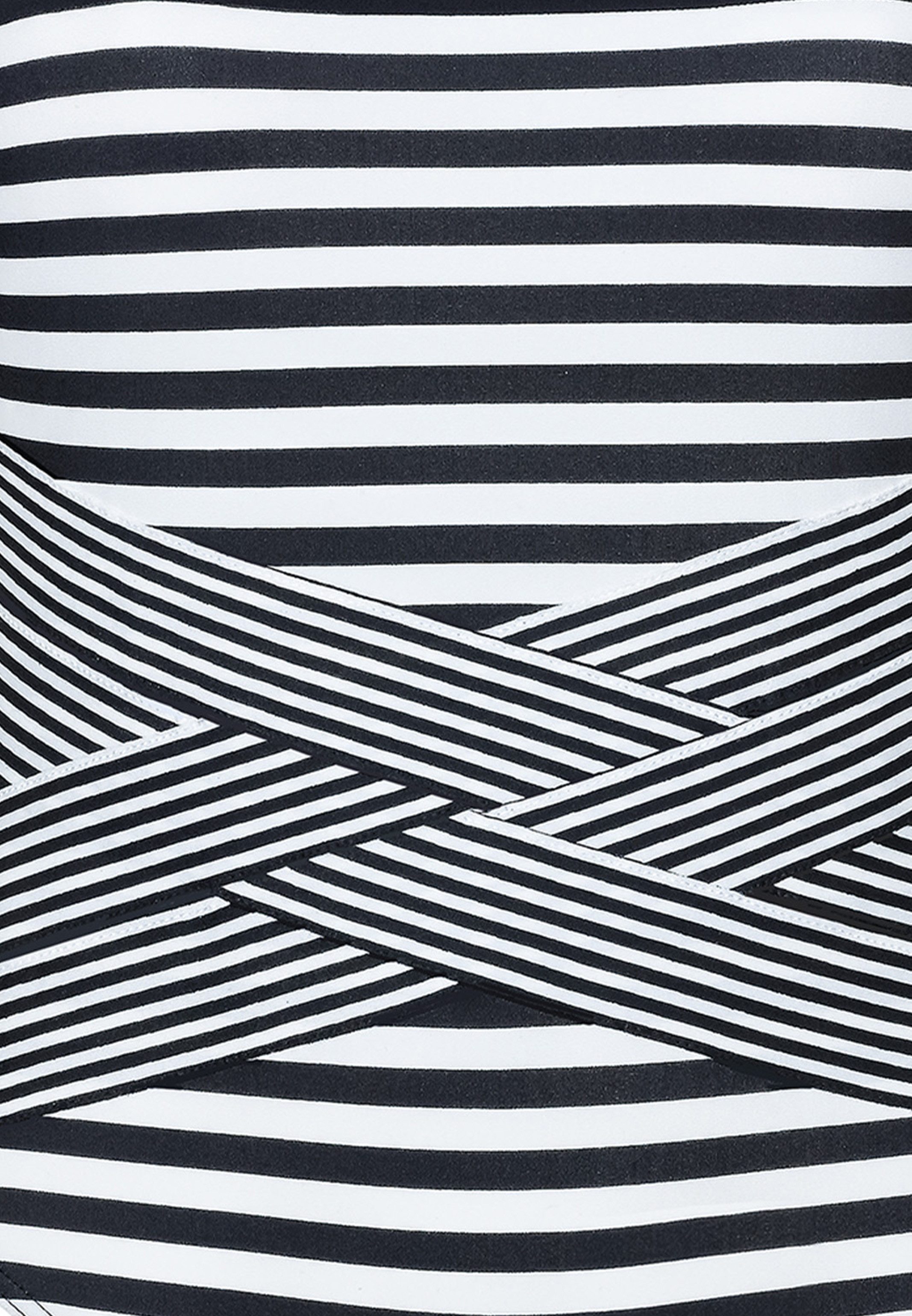 Sunflair Badeanzug Basic (1-St) Badeanzug - Mit tiefem Rücken, Soft-Schale, günstig online kaufen