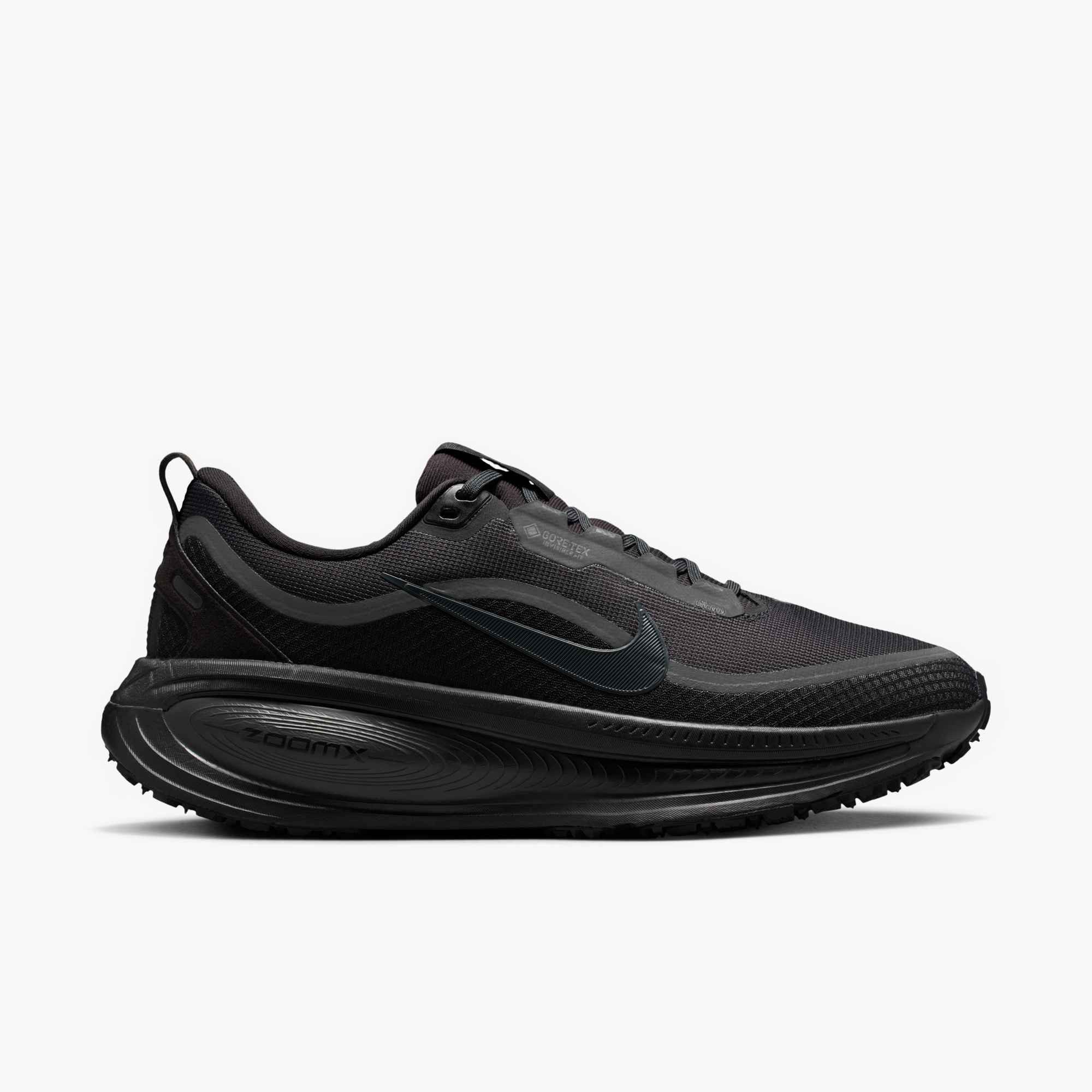 Nike Vomero 18 GORE-TEX Laufschuh wasserdicht