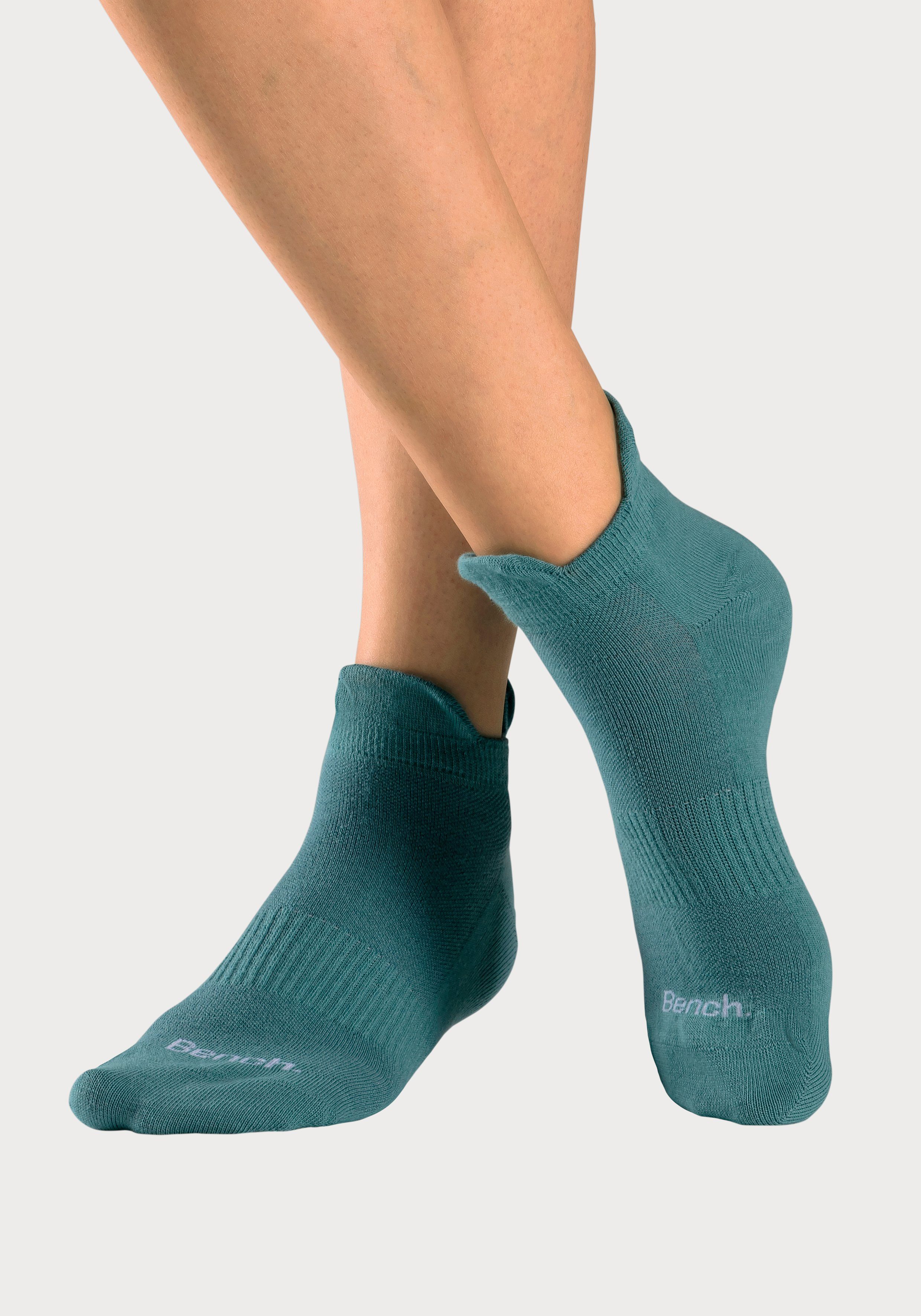 Bench. Sneakersocken (Packung, 6-Paar) mit feiner Mesh Konstruktion und Mittelfußgummi