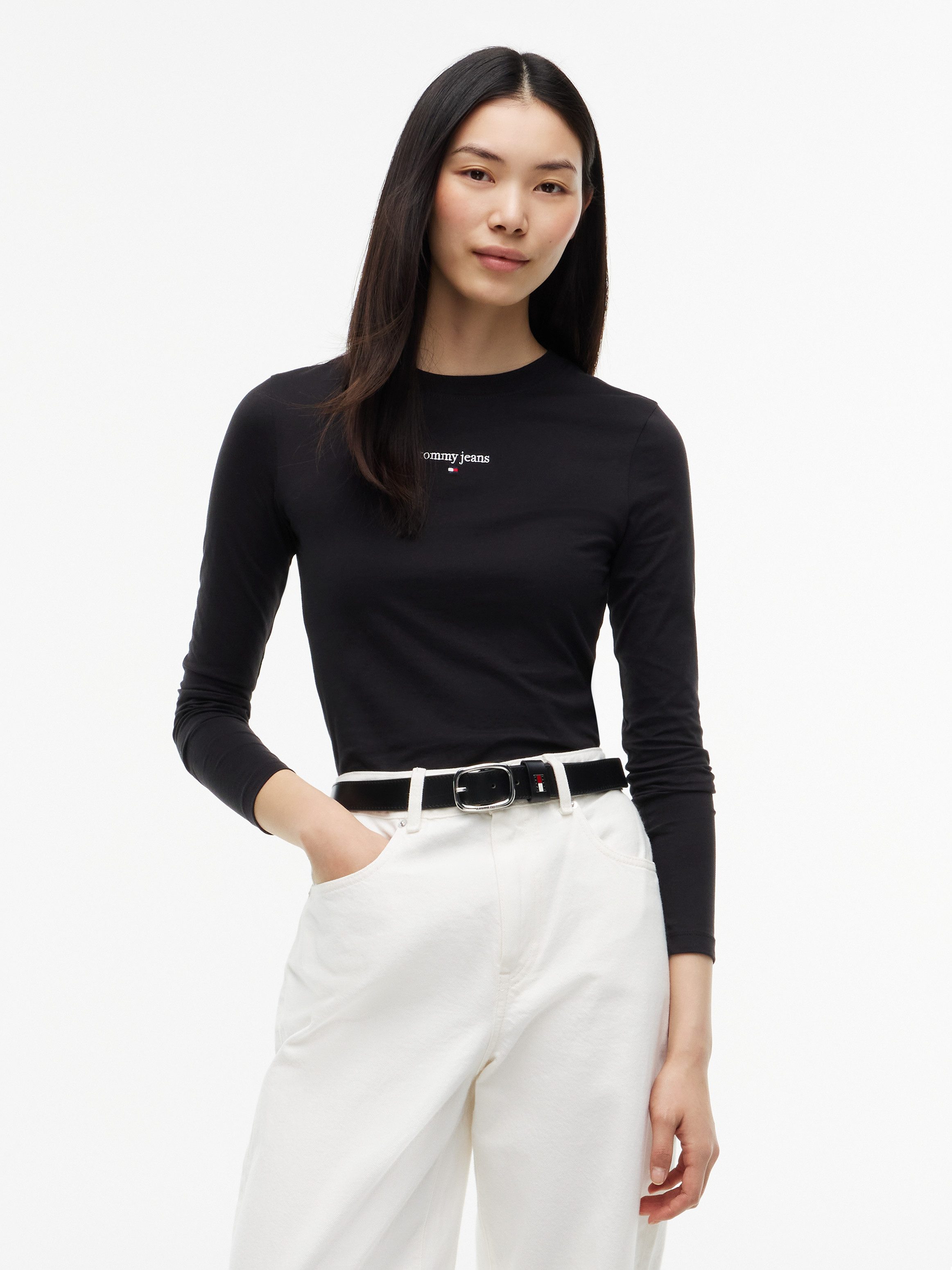 Tommy Jeans Langarmshirt TJW SLIM CLASSIC LOGO LS TEE Baumwollmischung, slim fit