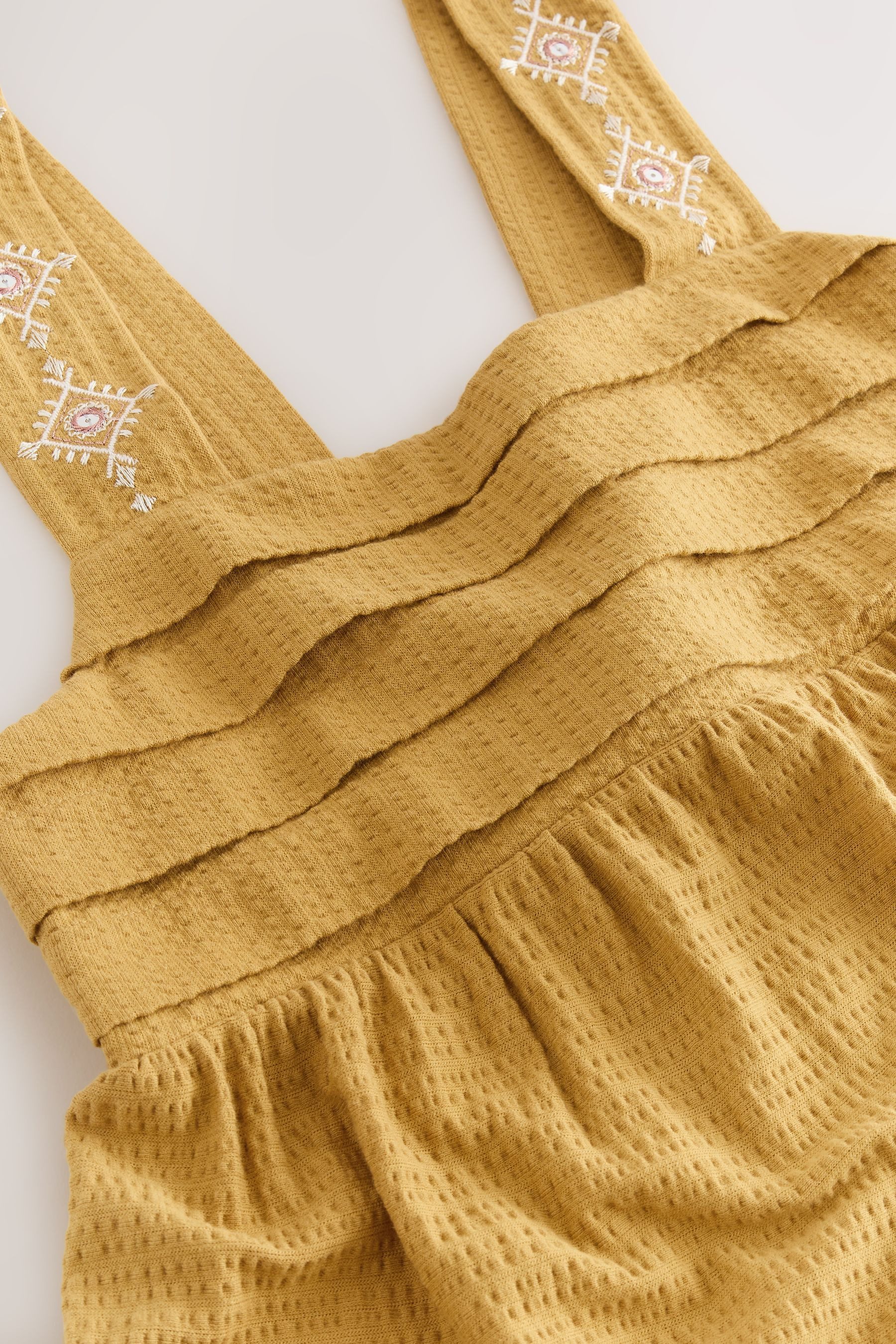 Next Midikleid Seersucker-Midikleid aus Jersey mit Spiegeldetail (1-tlg)