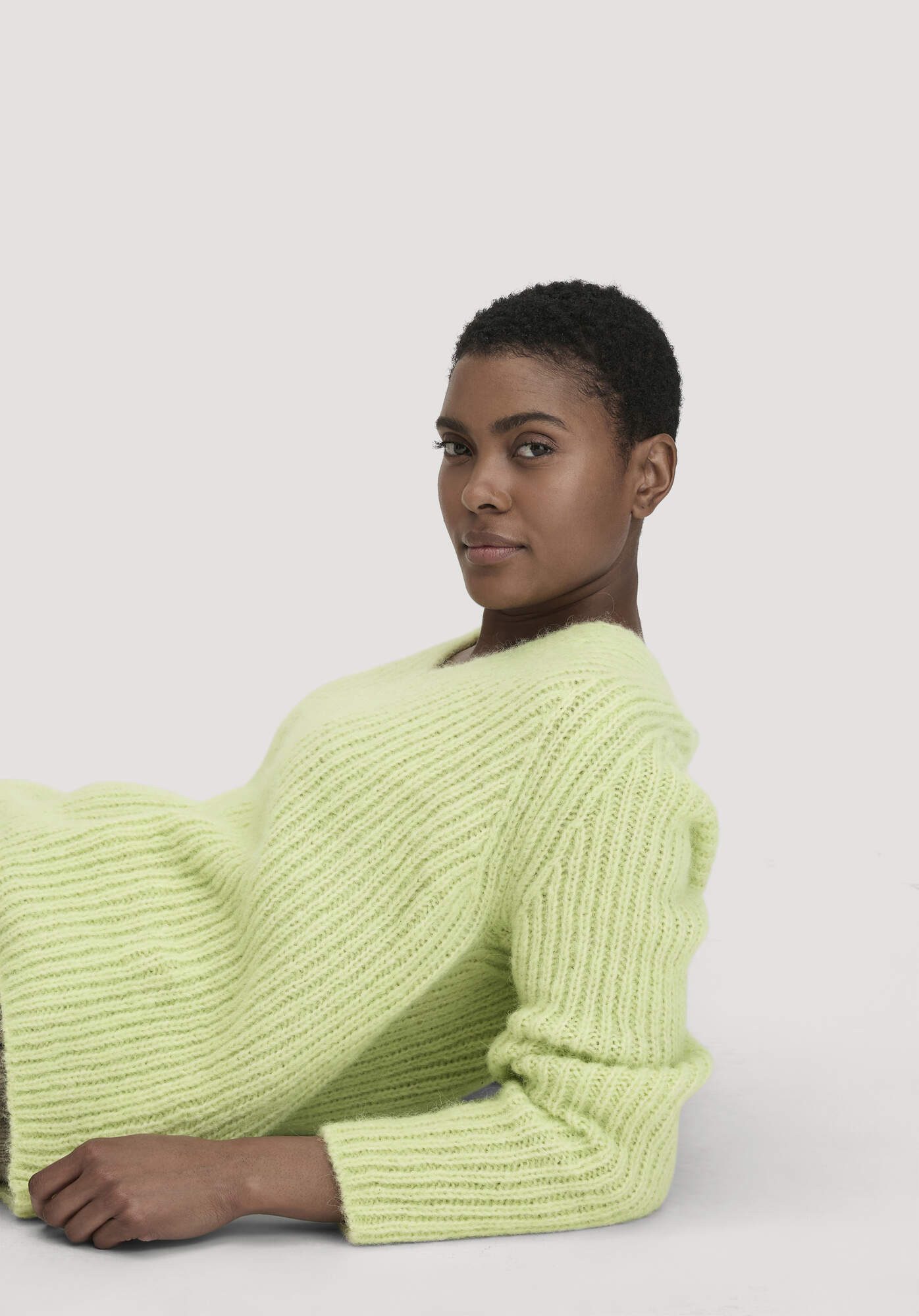 Hessnatur Strickpullover Relaxed aus Alpaka mit Bio-Baumwolle (1-tlg)