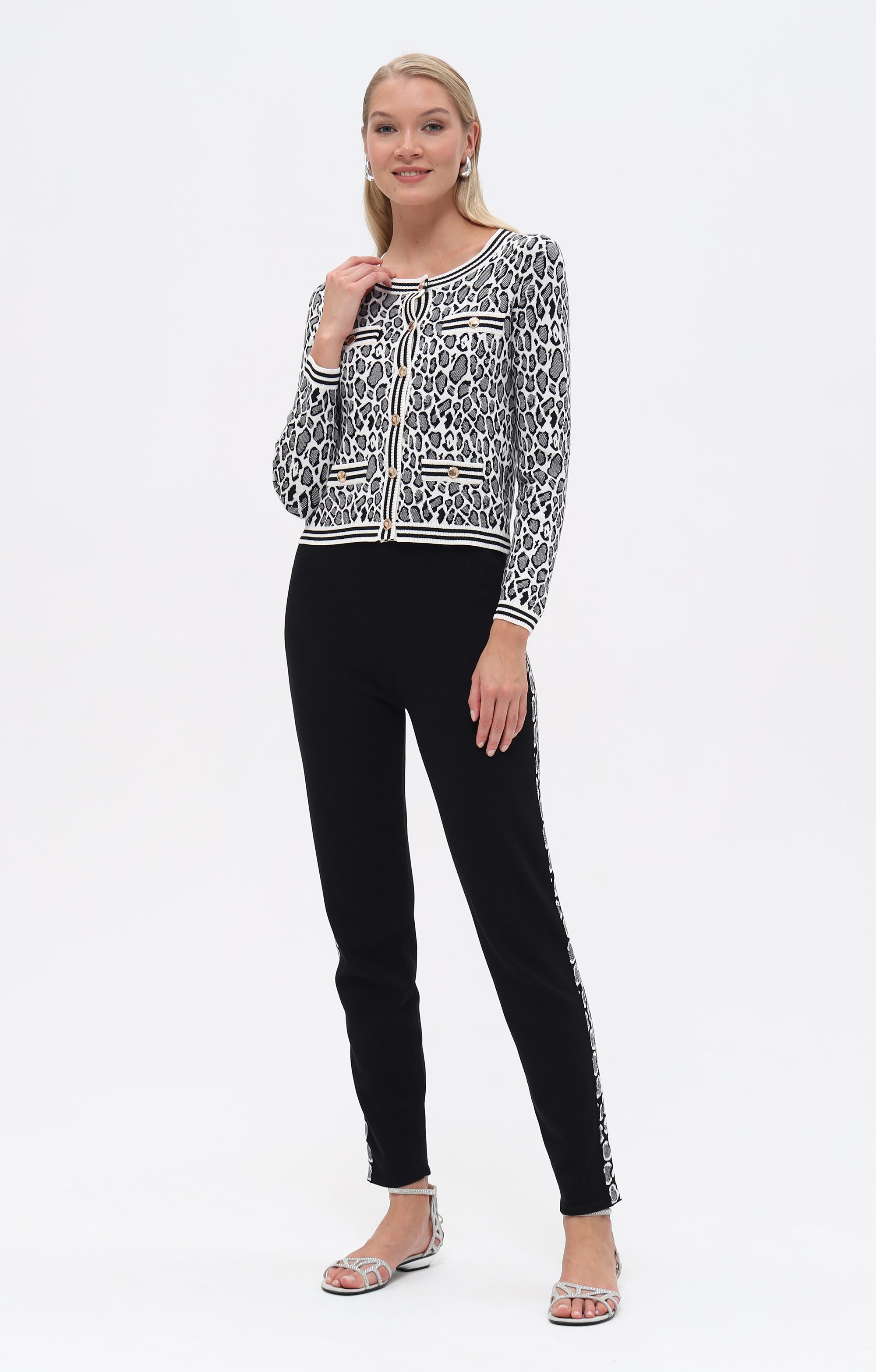 Passioni Strickhose mit seitlichen Leo Streifen günstig online kaufen