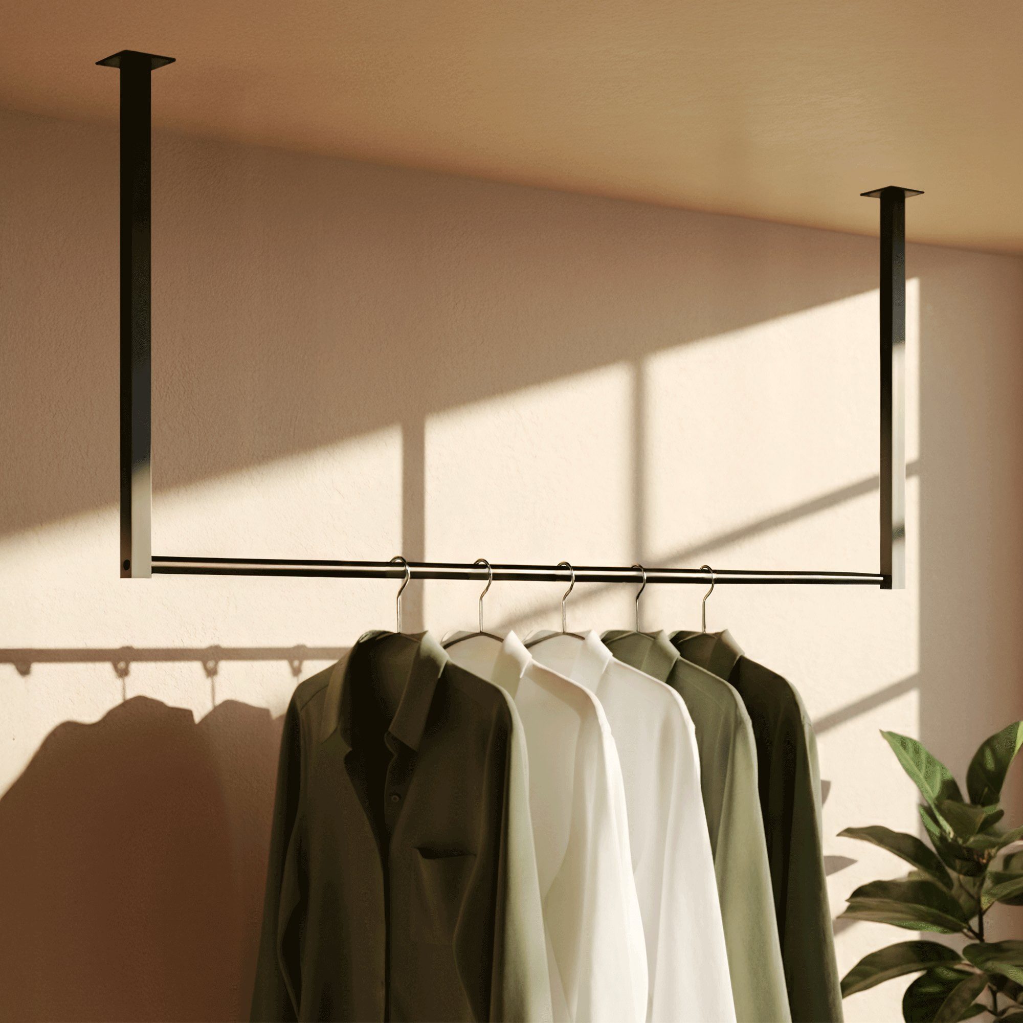 CLP Garderobenständer Fenton, Kleiderständer aus Metall für Deckenmontage günstig online kaufen