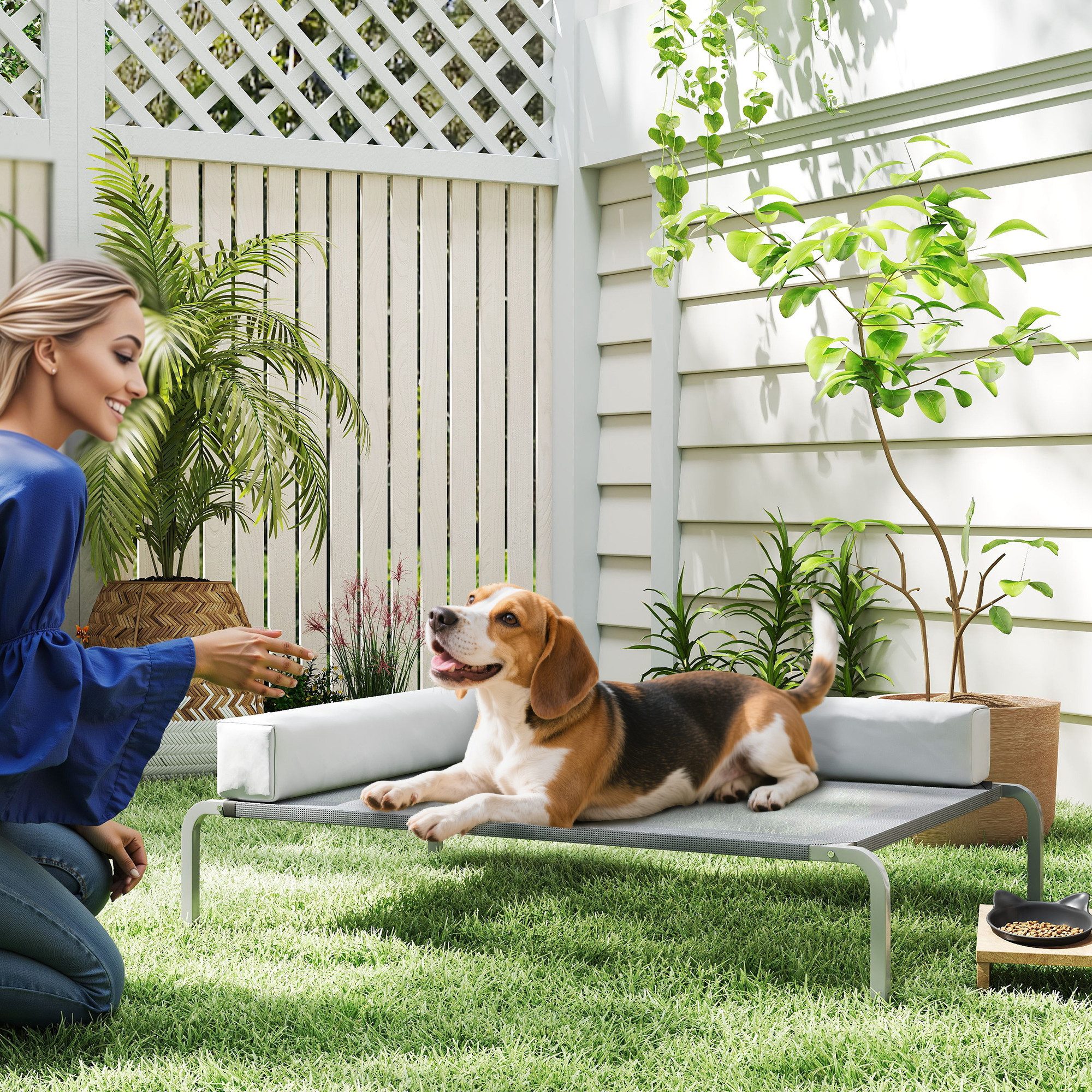 PawHut Tierbett mit L-förmige Kissen, rutschfesten Füßen, Polyester, für Mittelgroße Hunde, für Draußen Camping 110x75x30cm, Hellgrau