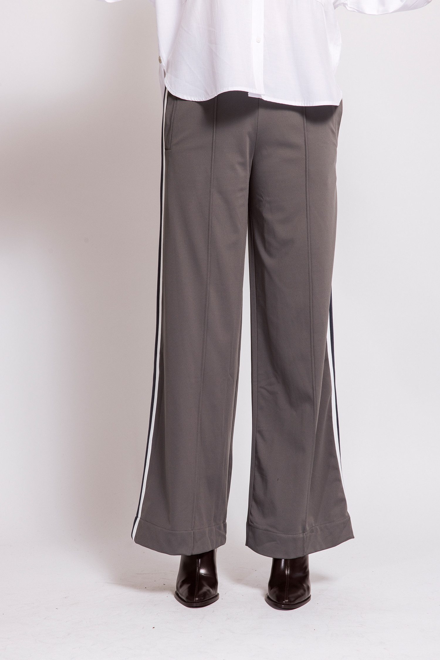 Zhrill Jerseyhose DEENA weite Passform, mit Gummizug, mit Eingrifftaschen, Wide Leg