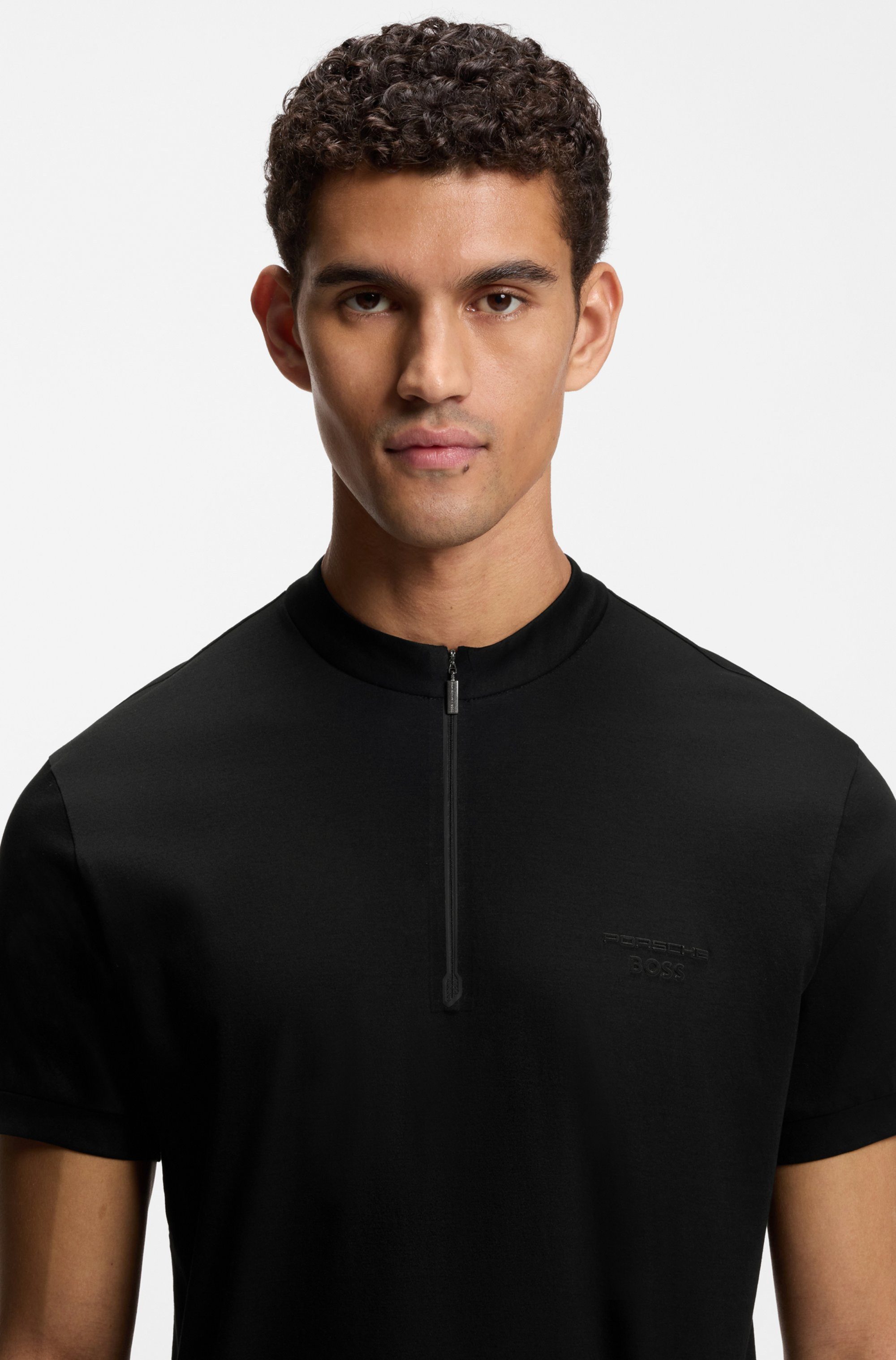 BOSS GREEN Poloshirt Porsche Spirit 70 Capsule Collection Premium Herrenmode Innovative Geruchskontroll-Technologie HEIQ MINT