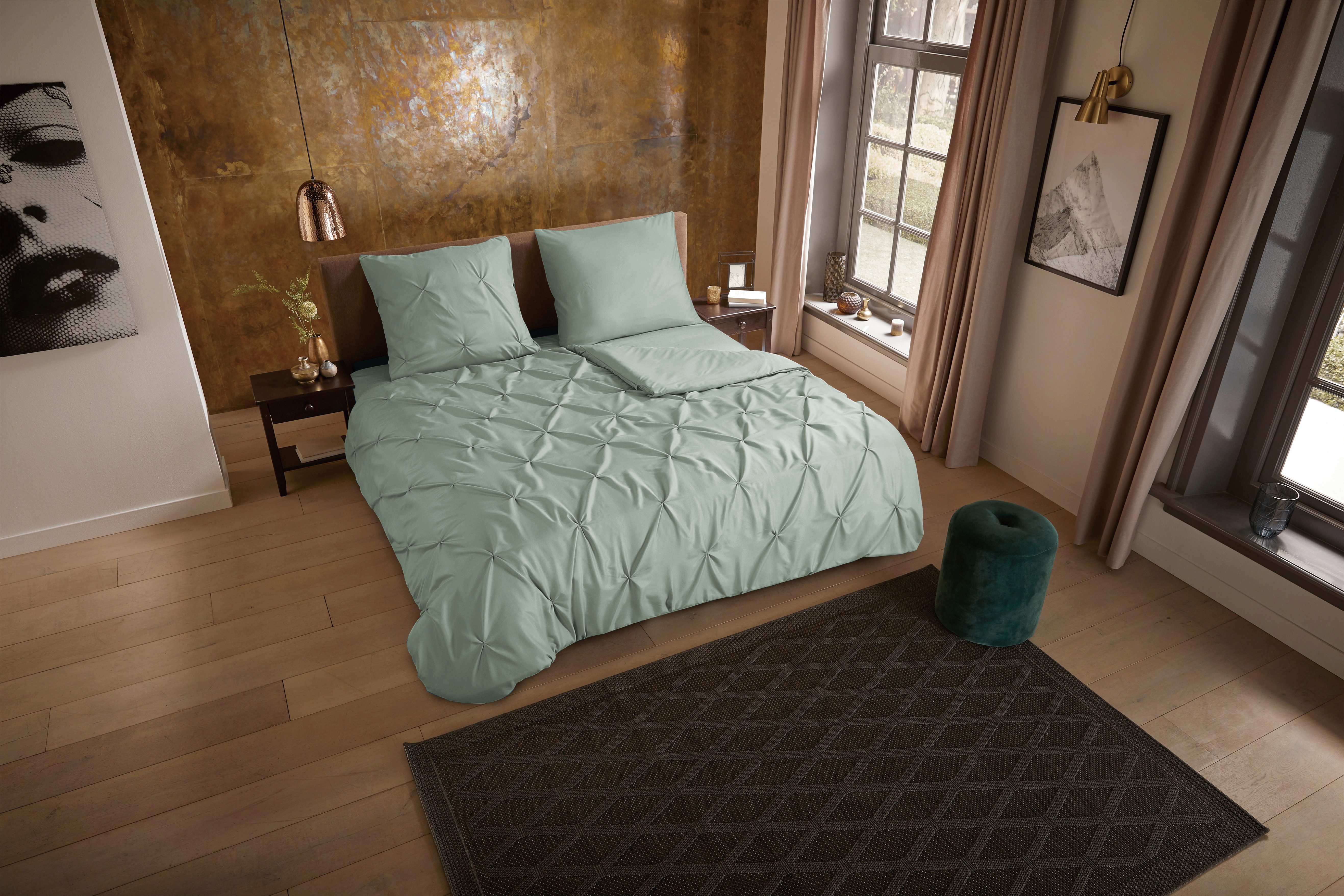 PURE luxury collection Wendebettwäsche Elegence, Microfaser, 2 teilig, Mikrofaser, Uni, Stickerei, luxuriöse Falten, Reißverschluss