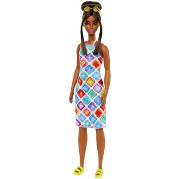 Mattel® Babypuppe Barbie Fashionistas-Puppe mit Dutt und gehäkeltem Kleid