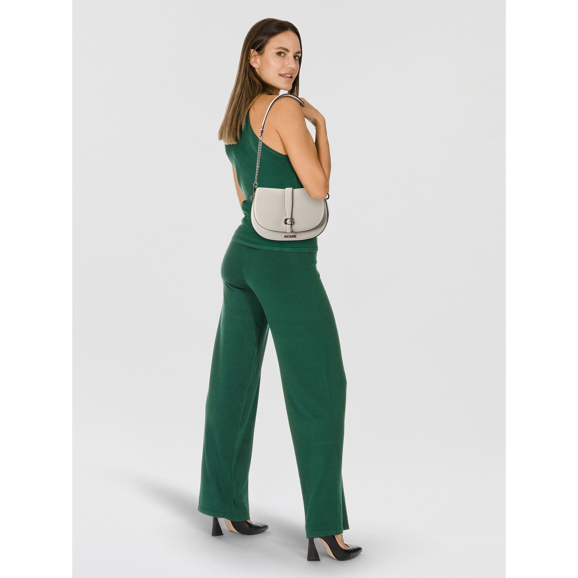 Guess Schultertasche Carrie, Polyurethan günstig online kaufen