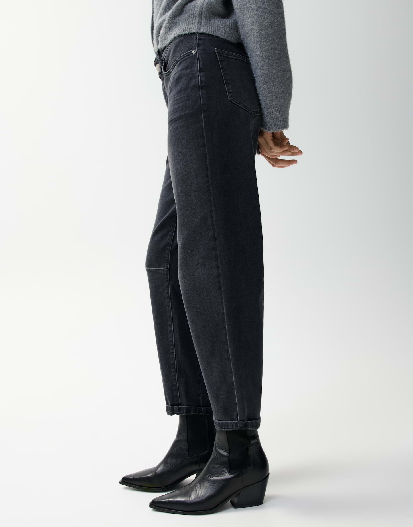 OPUS PANTS Relax-fit-Jeans aus Baumwollmix Ovale Ankle-Silhouette mit elastischem Denimgriff und Used-Effekten – Bild 5 von 5