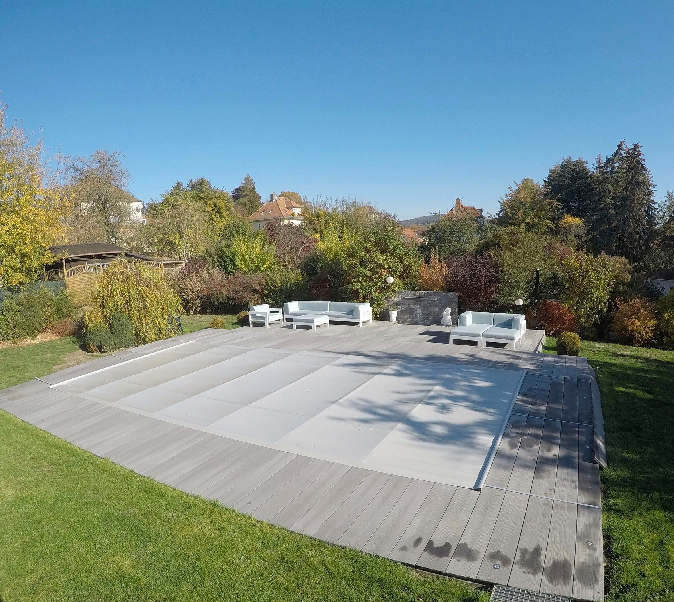 KWAD Pool-Abdeckplane FLEX für Rechteckpools in der Größe 6,0 x 3,0 m, in verschiedenen Farben