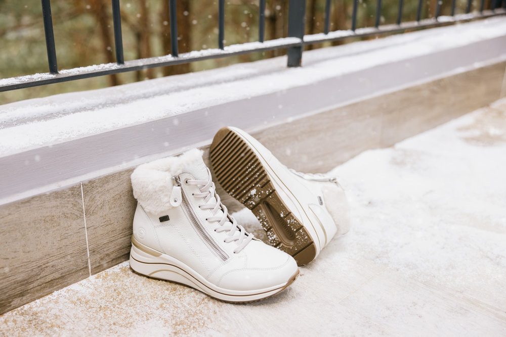 Remonte Winterstiefelette, Keilabsatz, Schnürboots mit wasserabweisender TE günstig online kaufen