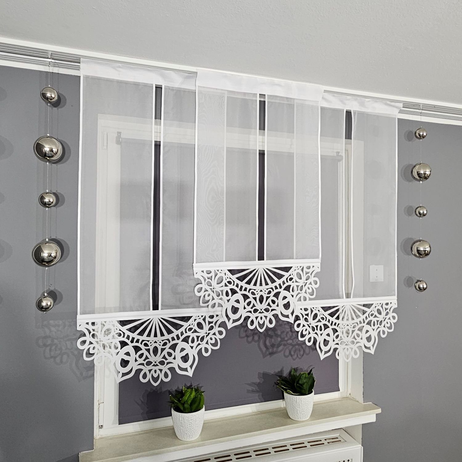 Gardinen by Justyna Schiebegardine 3er Gerade Paneel 2x Kugeln Girlande Komplett Set (5 St), Kräuselband, transparent, Fertiggardine,Voile,Panel gardine,Modern Styl
