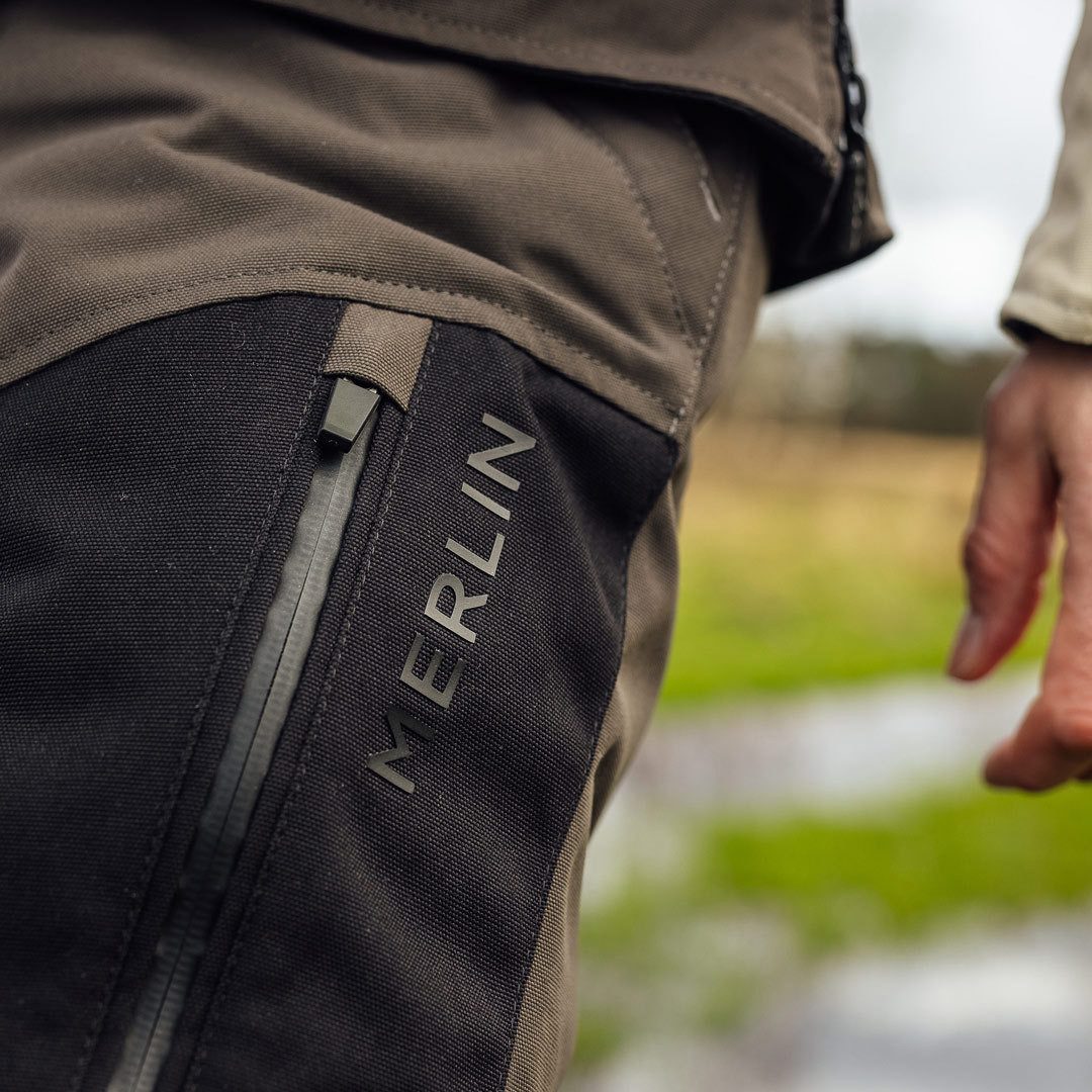Merlin Motorradhose Borderlands D3O In Boot Motorrad Textilhose Knieprotektoren enthalten