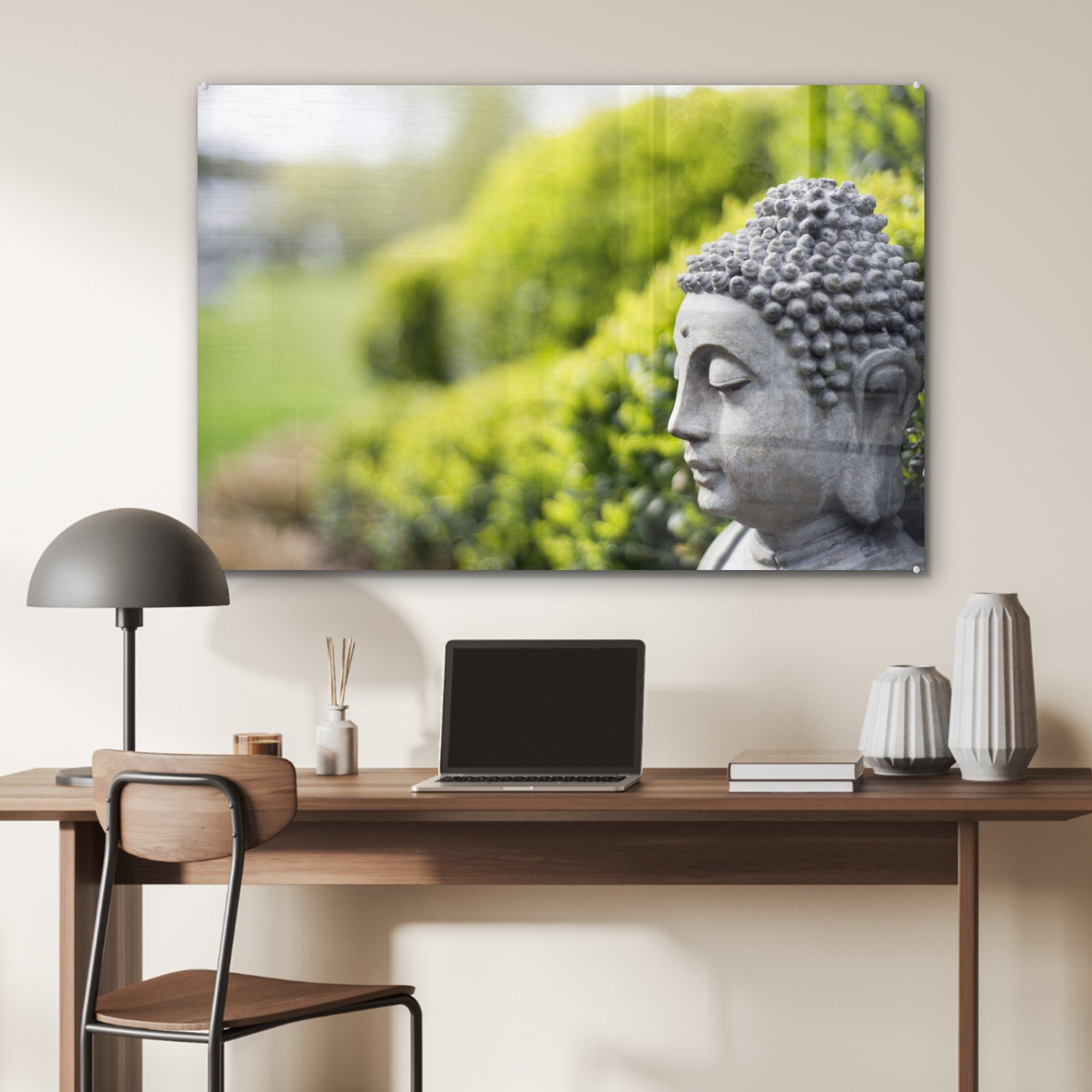 Buddha-Statue Garten, einem MuchoWow & in (1 Acrylglasbilder Acrylglasbild St), Schlafzimmer Wohnzimmer